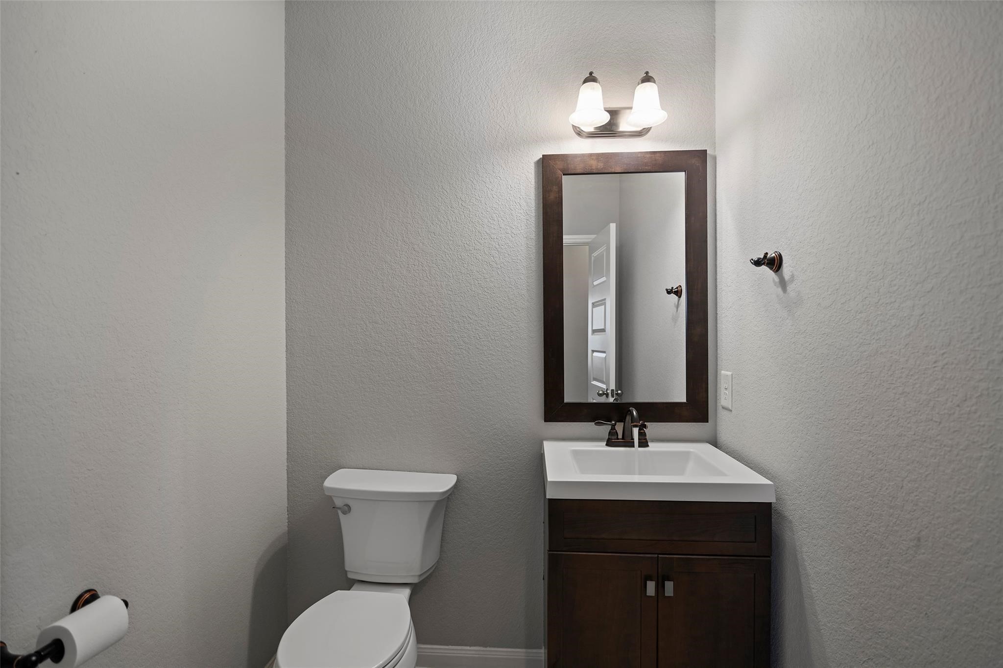 7042 Sliding Rock Circle Property Photo 13