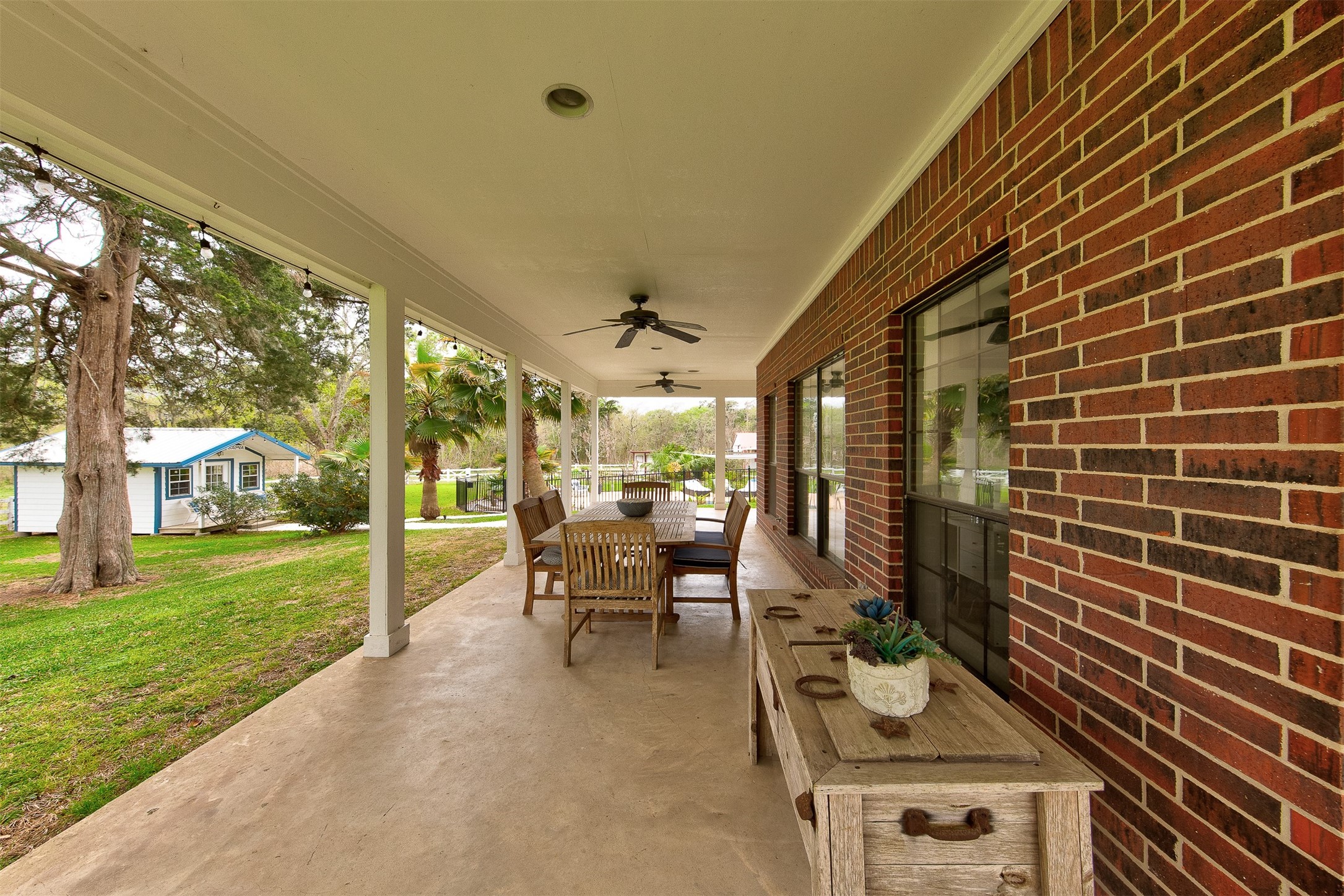9520 El Chaco Drive Property Photo 10