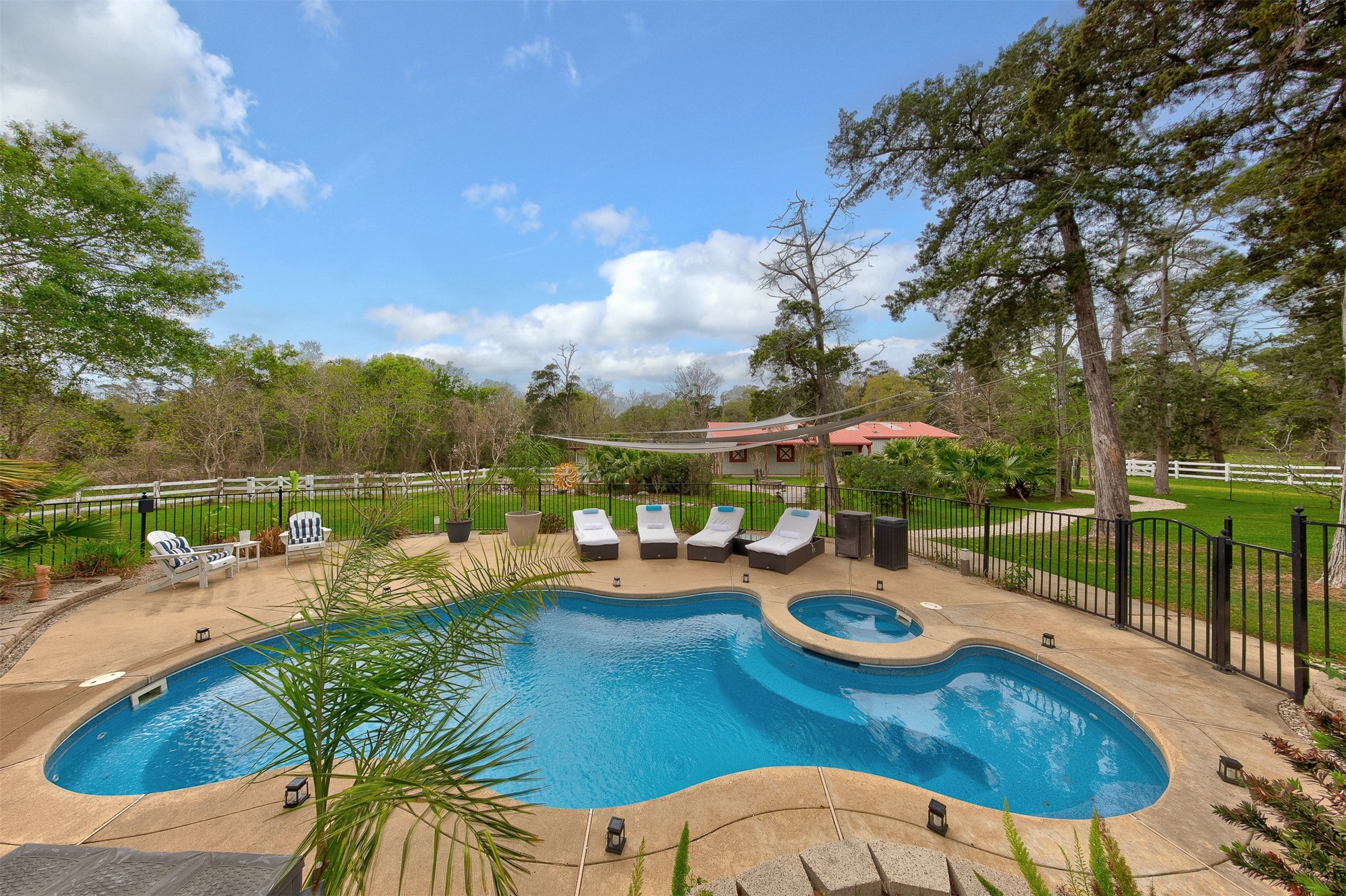 9520 El Chaco Drive Property Photo 33