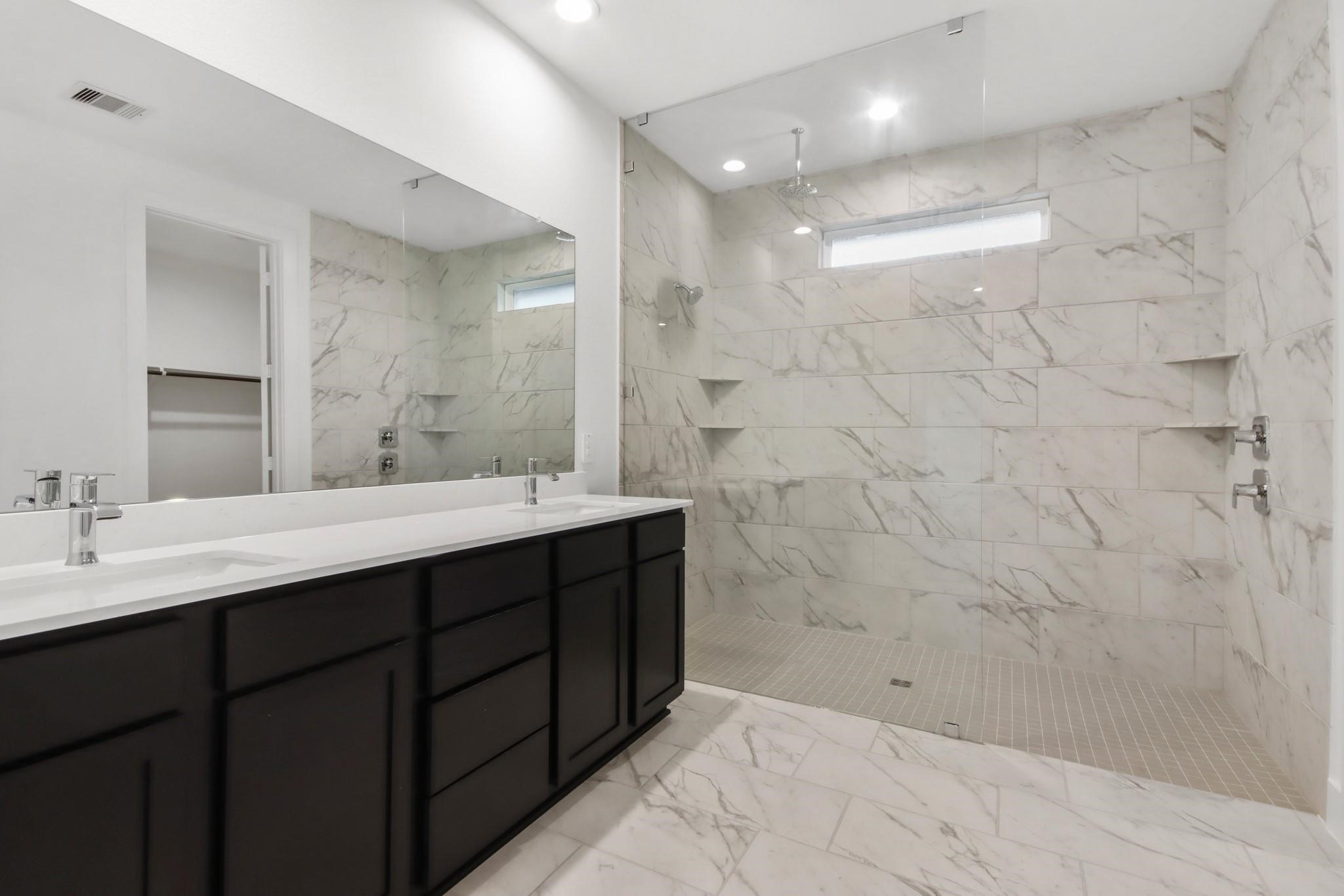363 Springfield Terrace Drive Property Photo 12