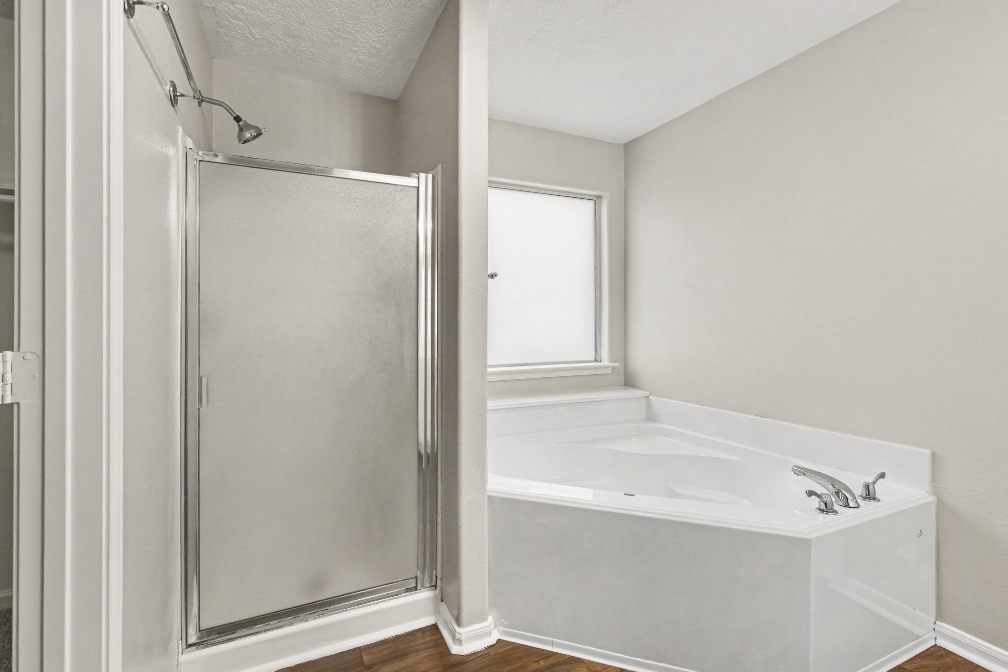 4914 Comal River Loop Property Photo 14
