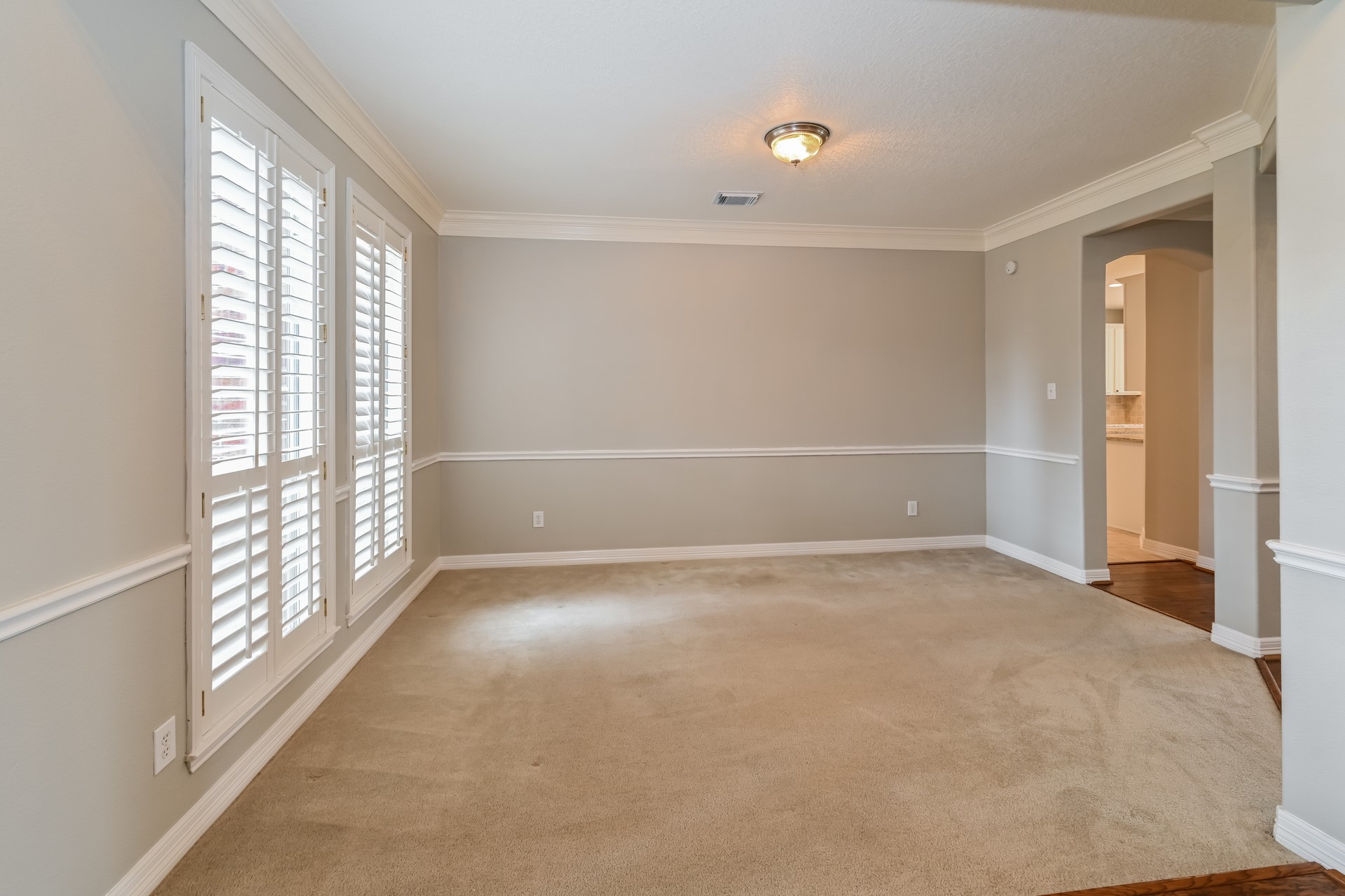 17714 Meadow Crossing Lane Property Photo 5