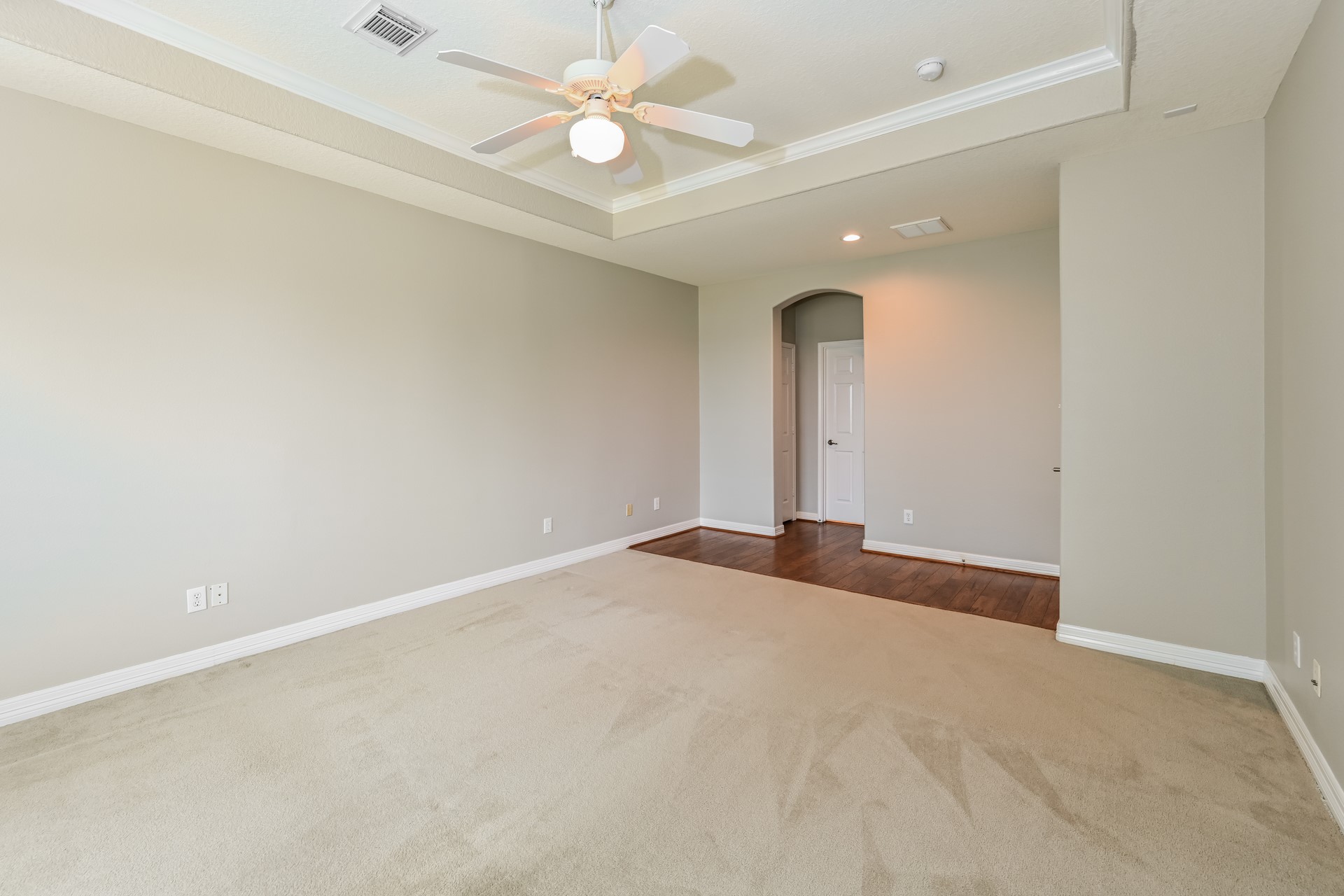 17714 Meadow Crossing Lane Property Photo 11
