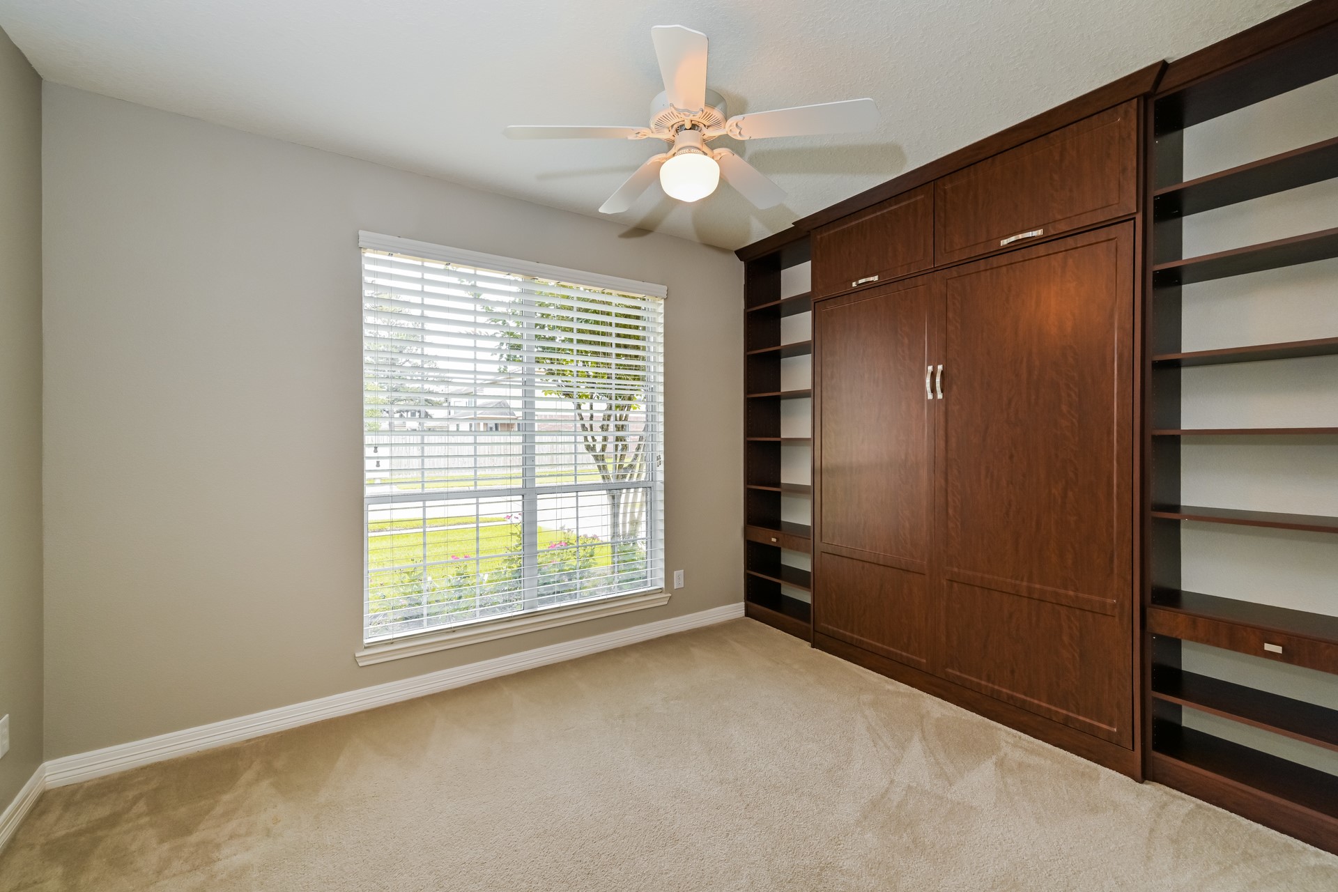 17714 Meadow Crossing Lane Property Photo 14
