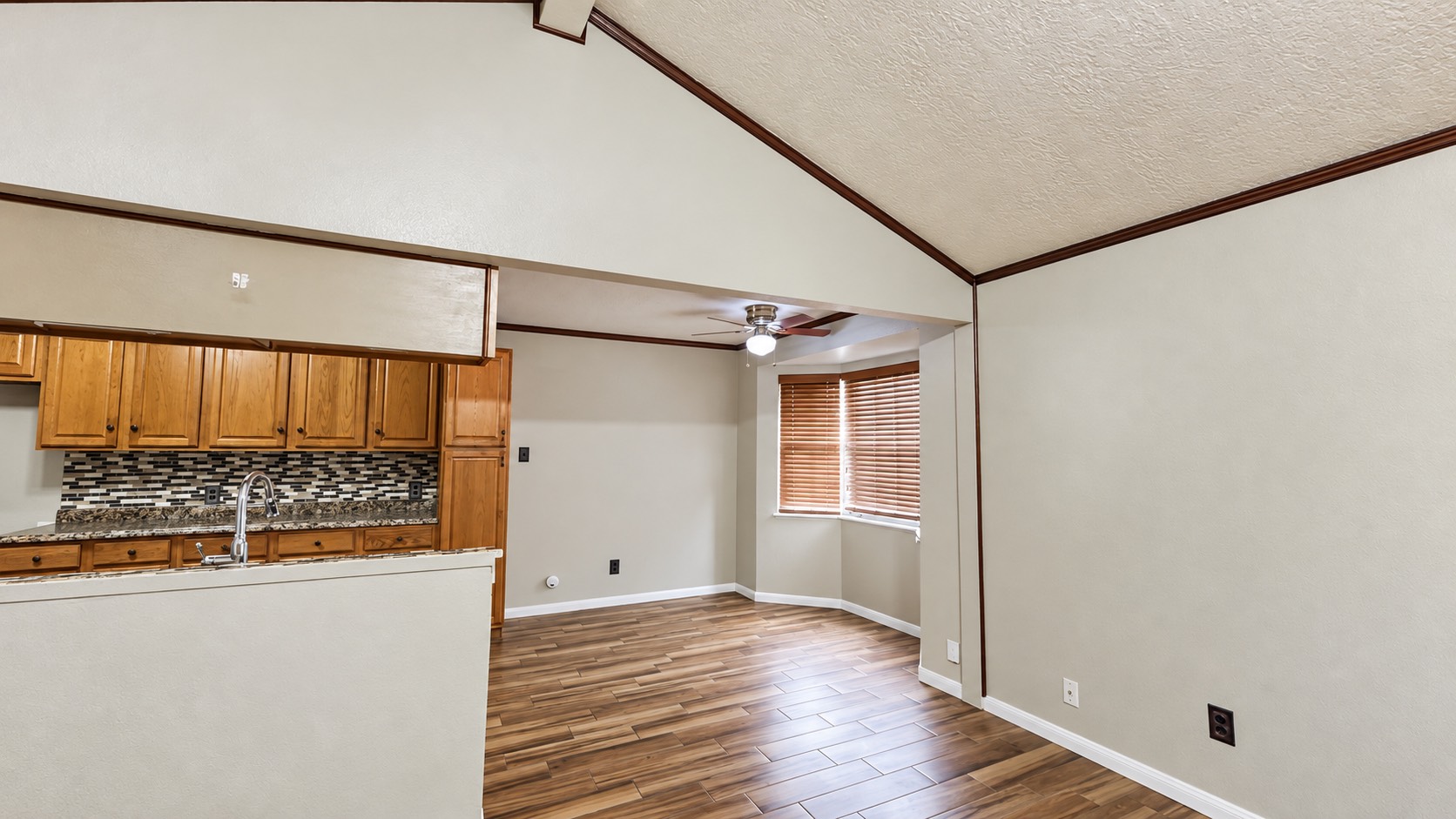 306 Lantana Drive Property Photo 4