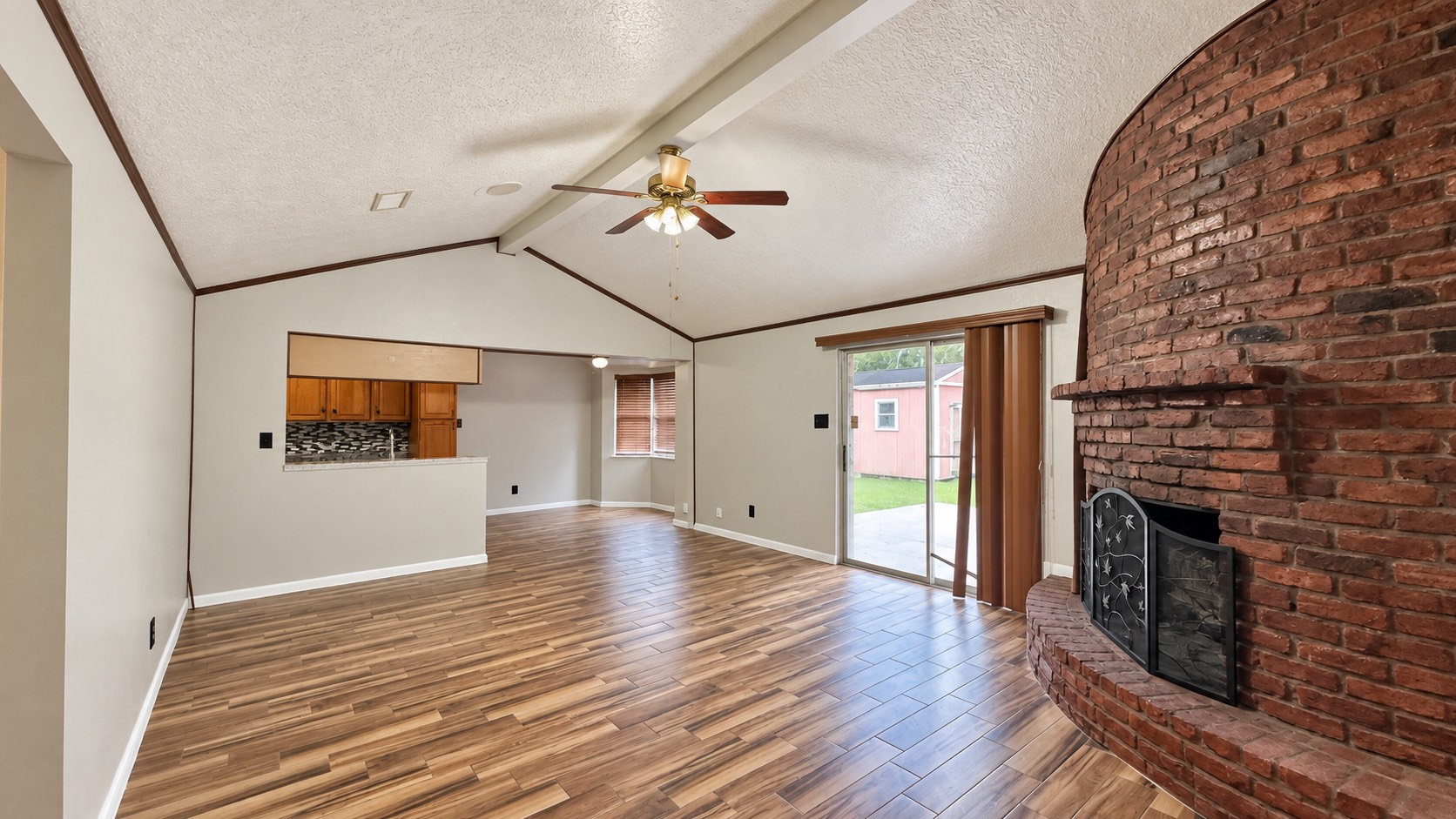 306 Lantana Drive Property Photo 8