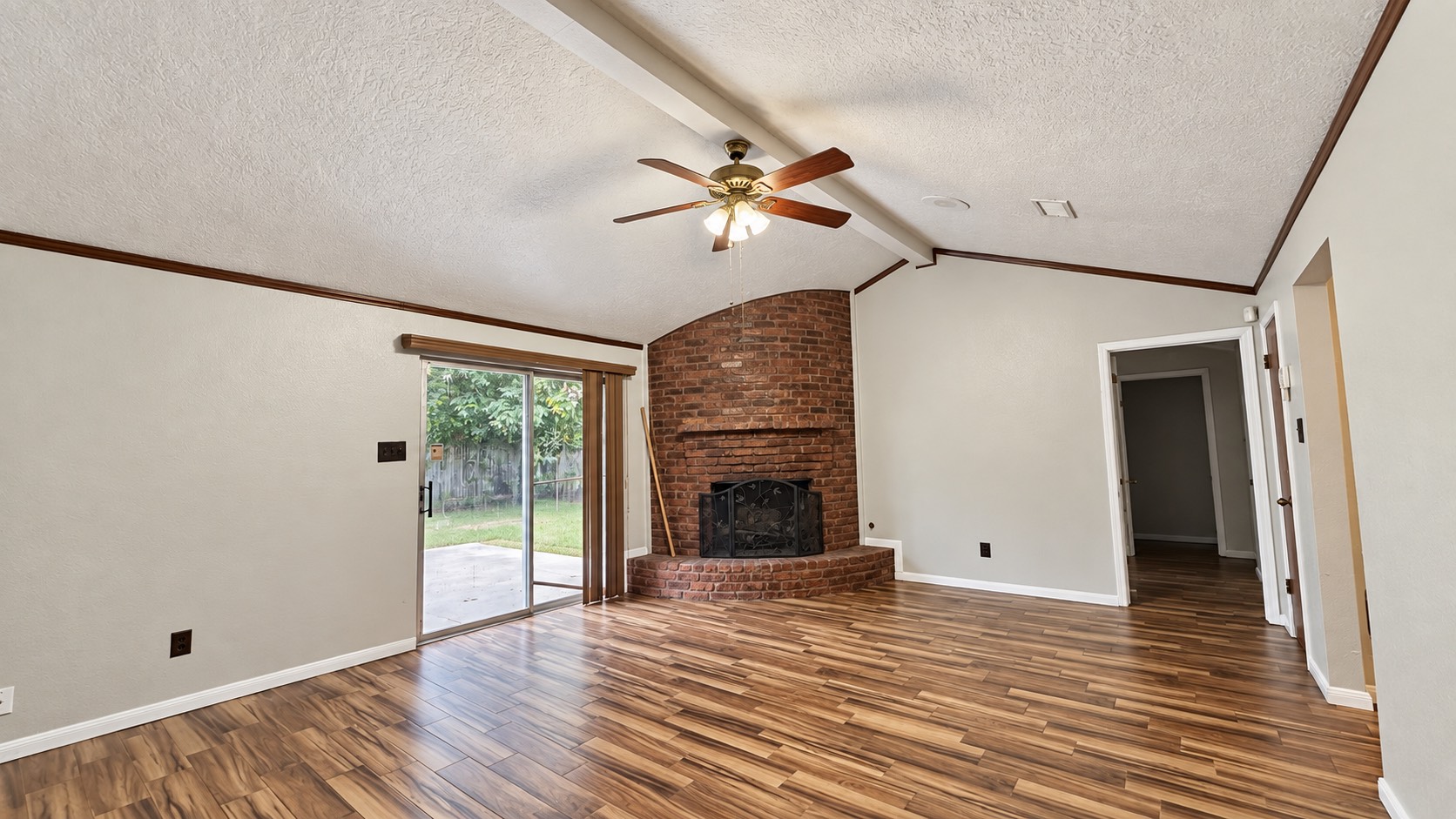 306 Lantana Drive Property Photo 9