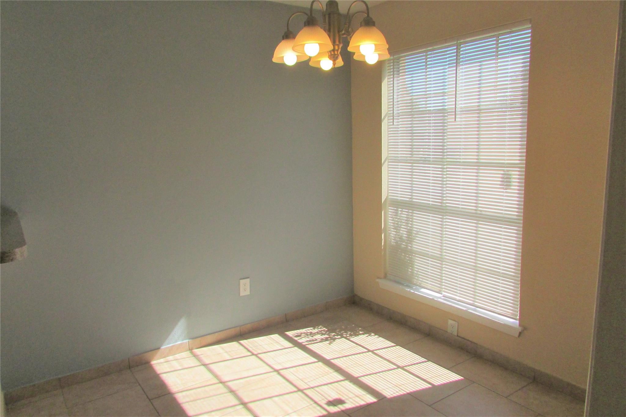 1611 Chippawa Lane Property Photo 2