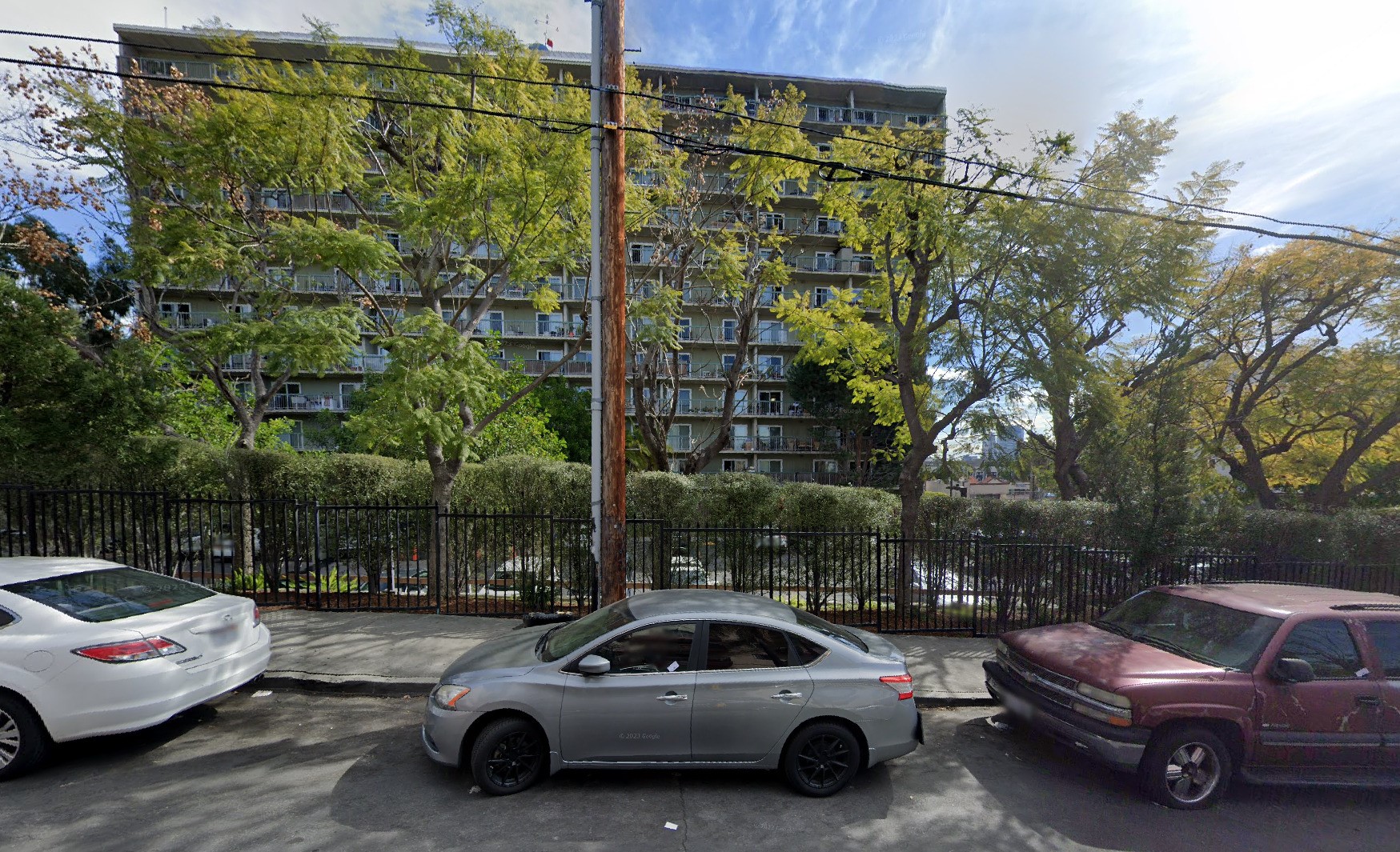 450 Grand View St Property Photo 9