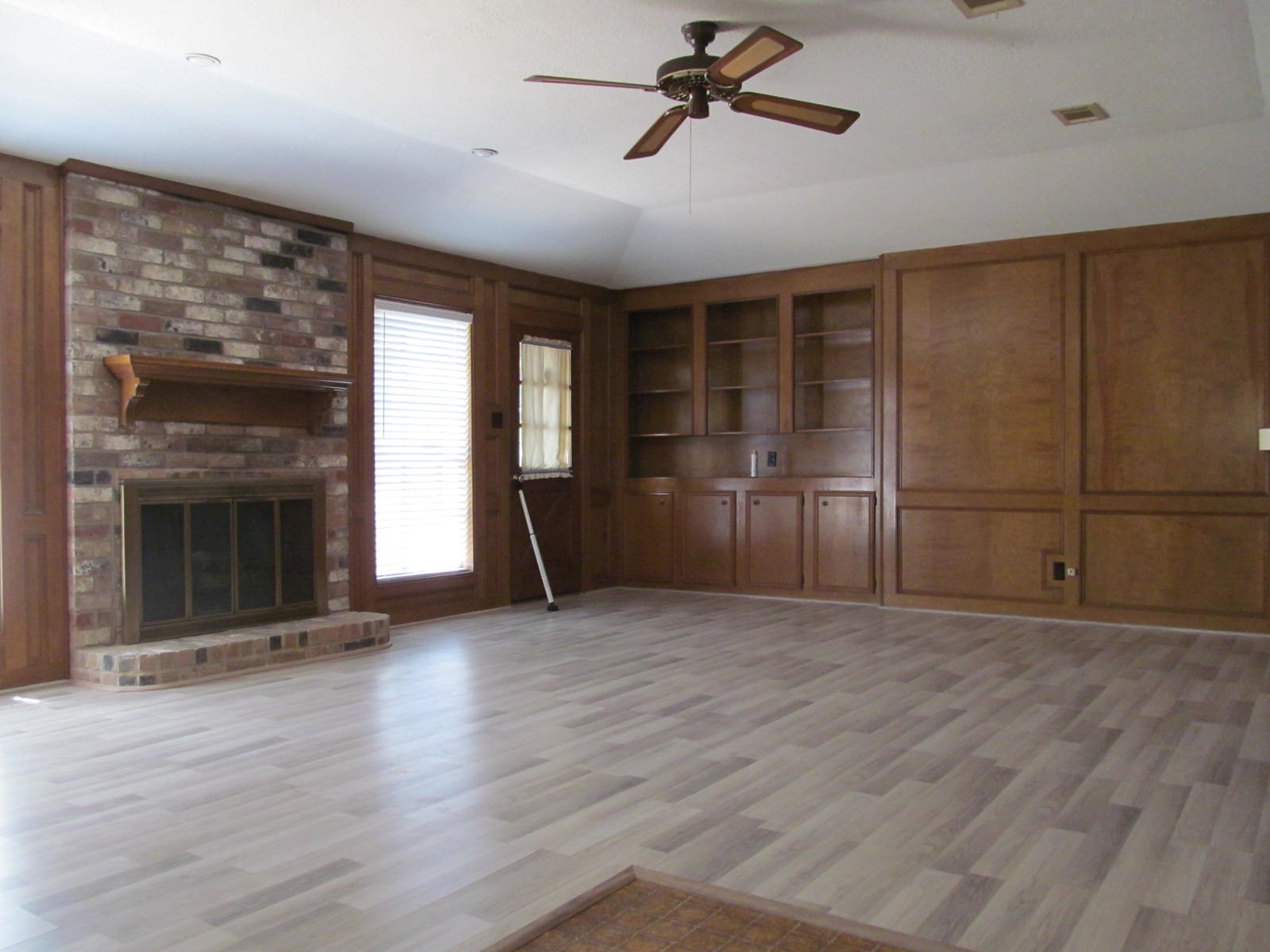 5506 Forest Timbers Drive Property Photo 2