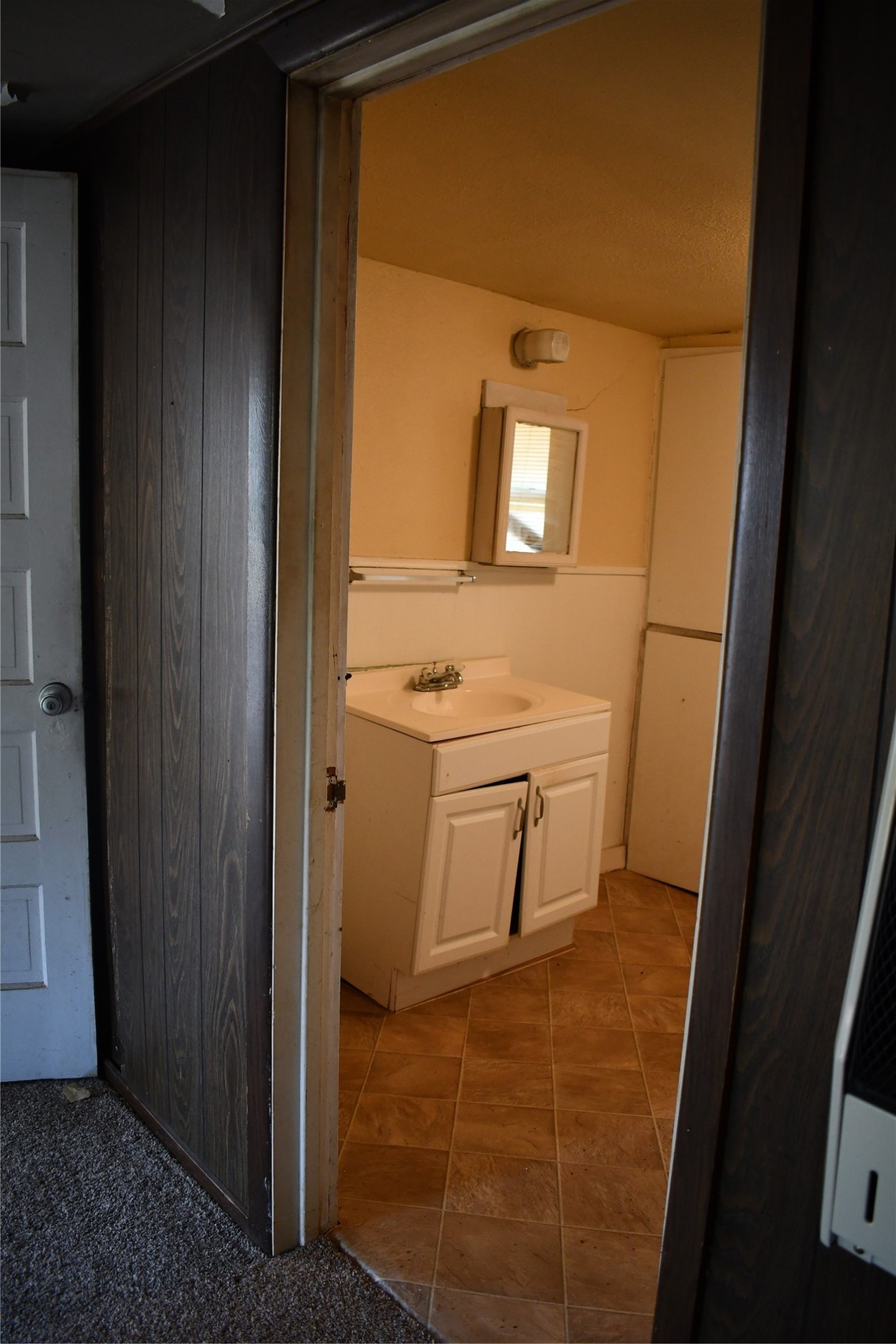 805 Caldwell Street Property Photo 27