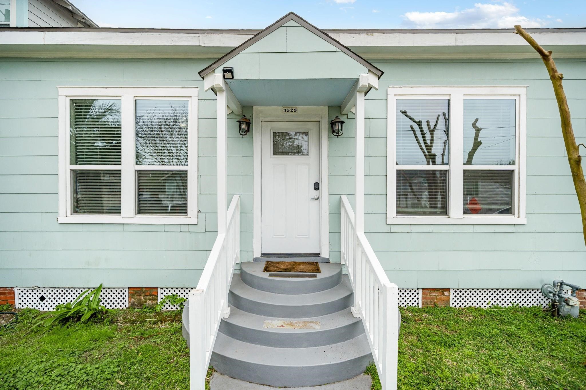 3529 Avenue S Property Photo 5