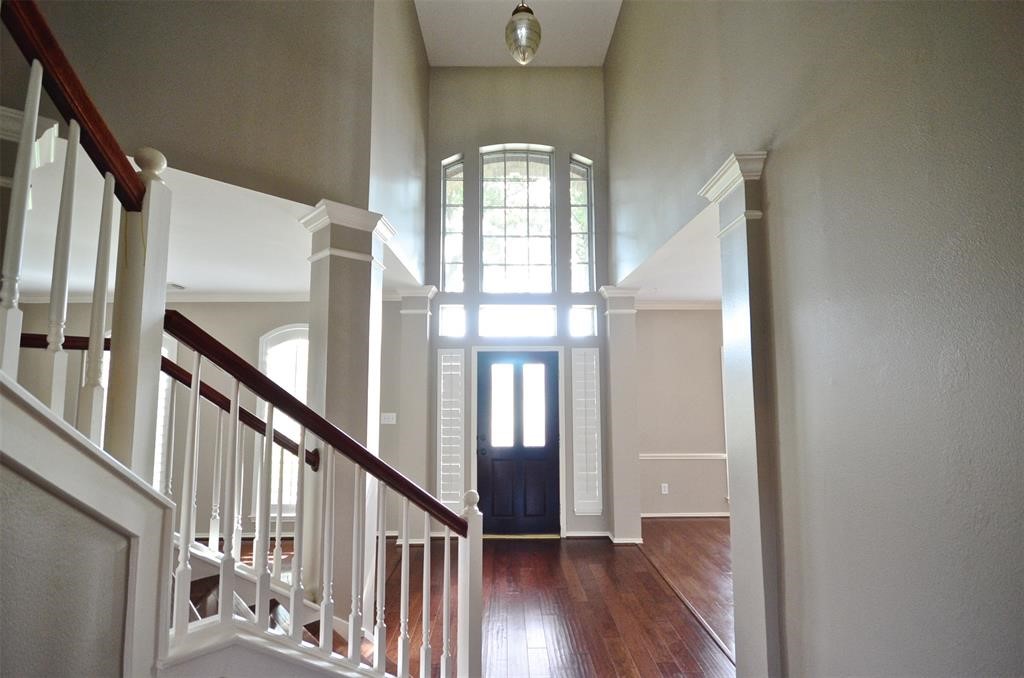 5802 Sage River Court Property Photo 3