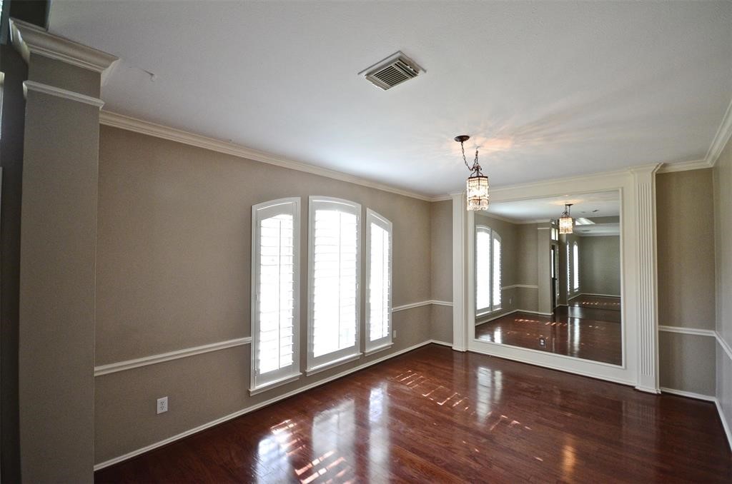 5802 Sage River Court Property Photo 4