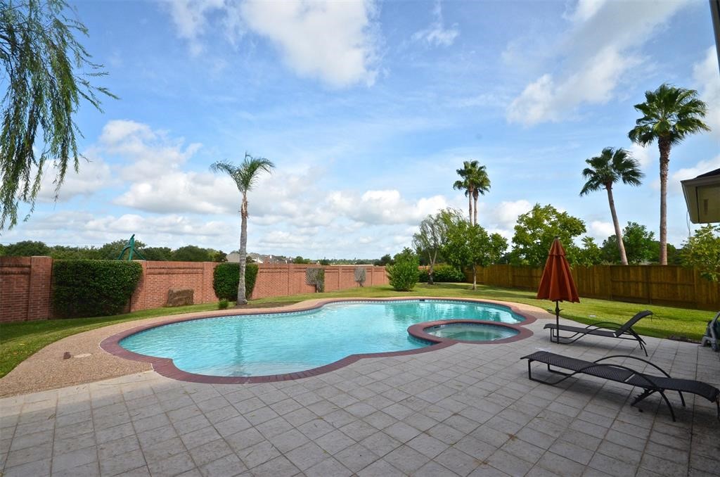 5802 Sage River Court Property Photo 26