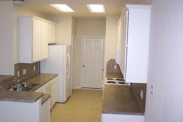 135 Gallery Cove Court Property Photo 6