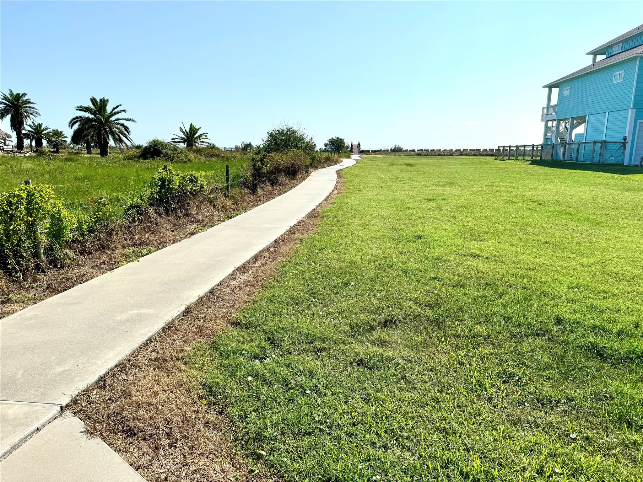 1205 Crystal Dunes Way Property Photo 15