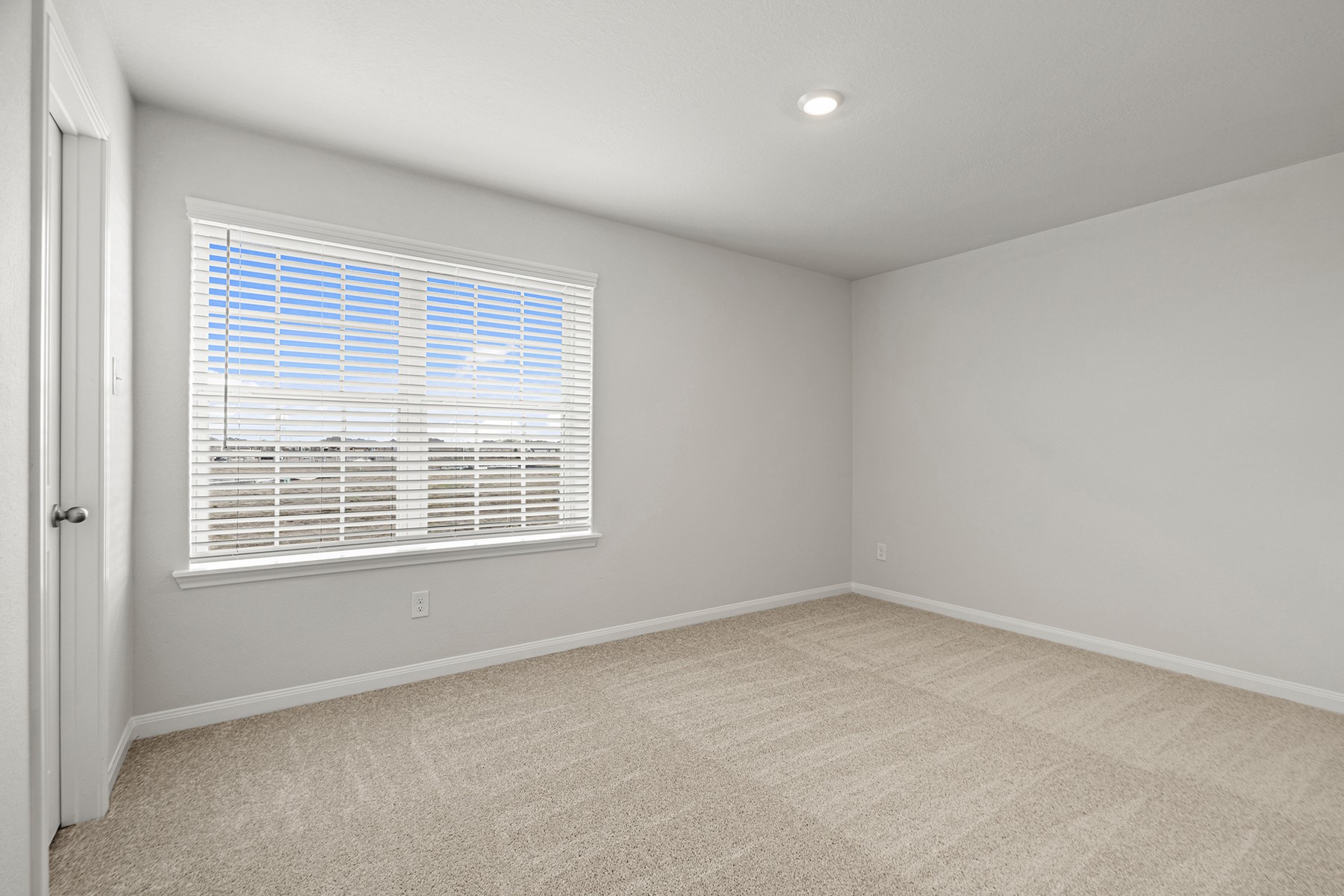 8819 New Jade Drive Property Photo 8