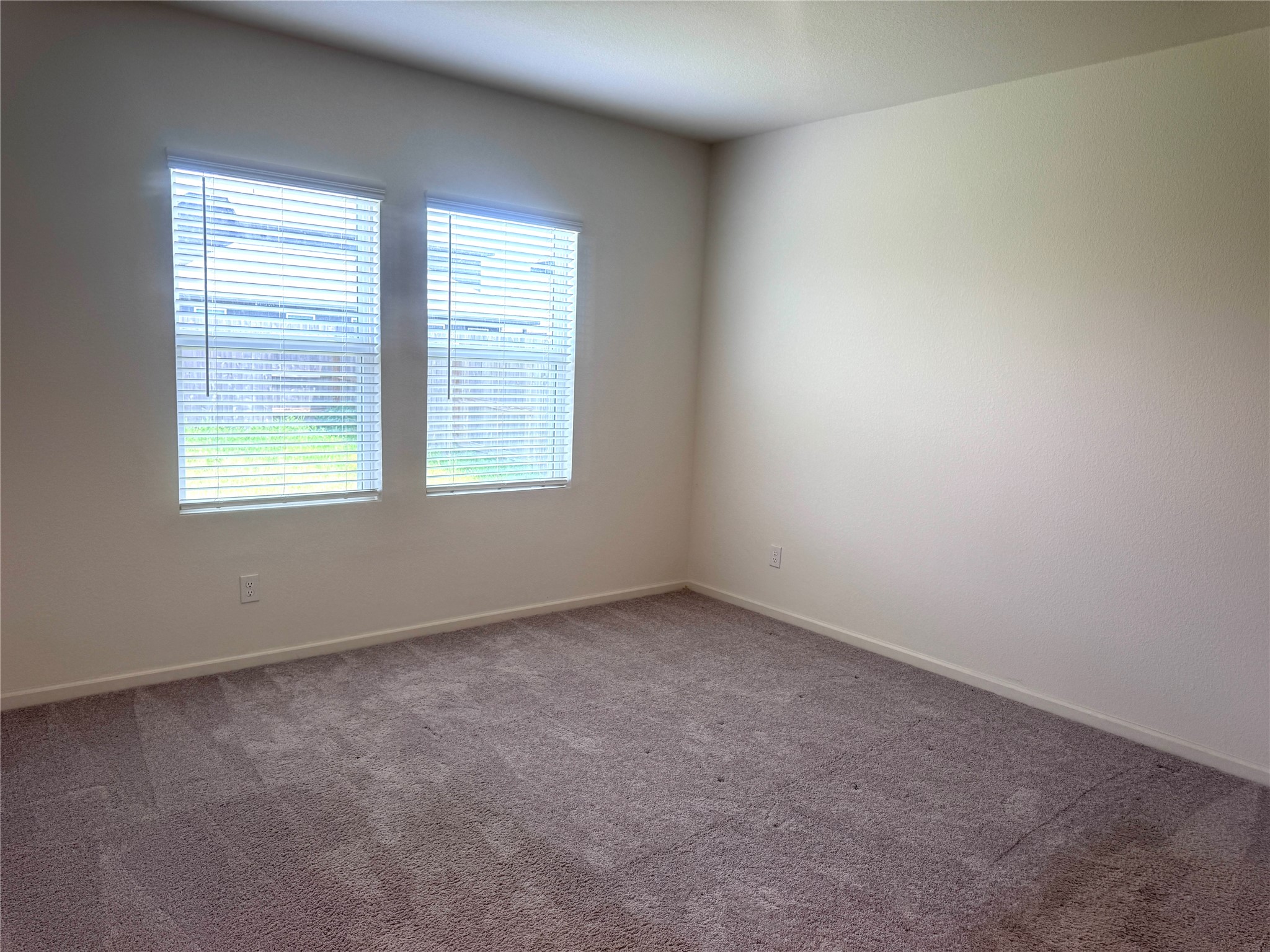 27310 Clear Breeze Drive Property Photo 11
