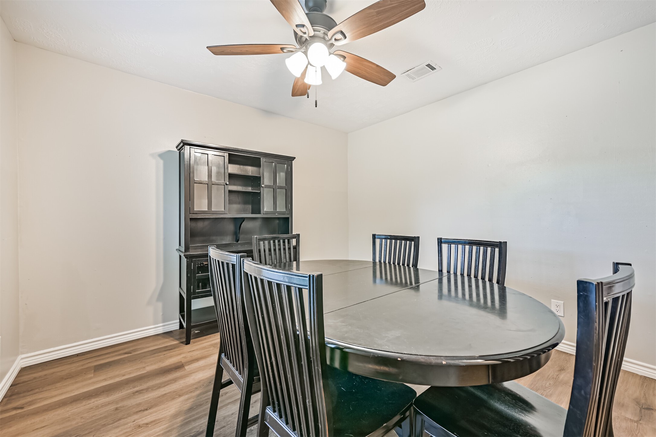 15711 Sea Liner Drive Property Photo 7
