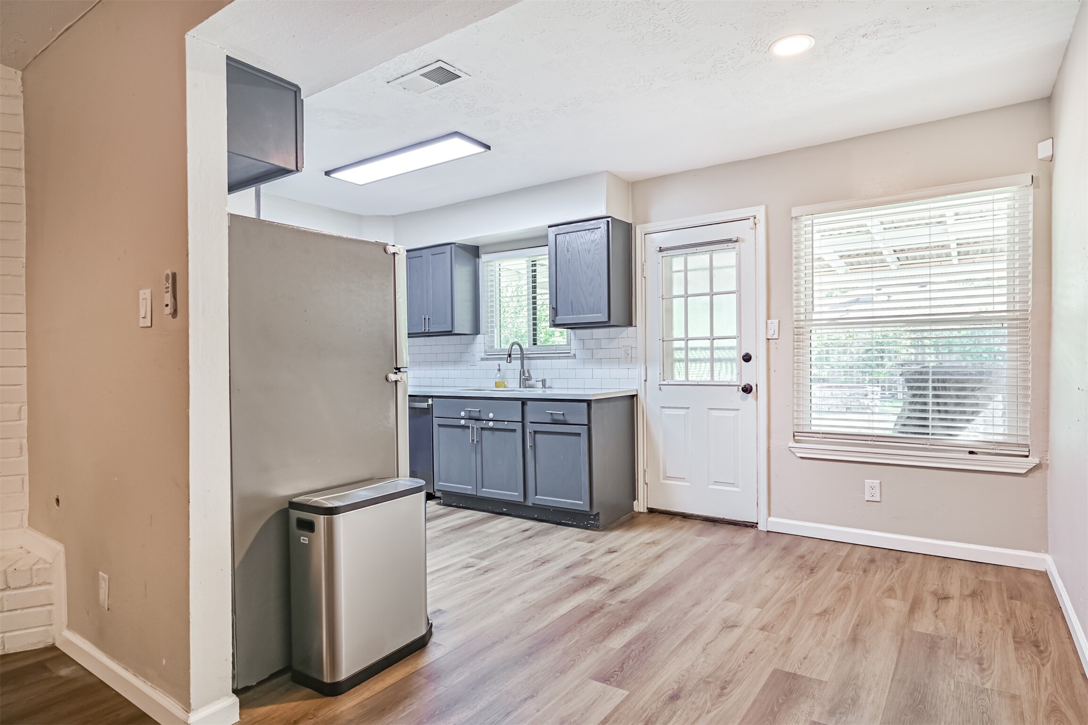 15711 Sea Liner Drive Property Photo 11