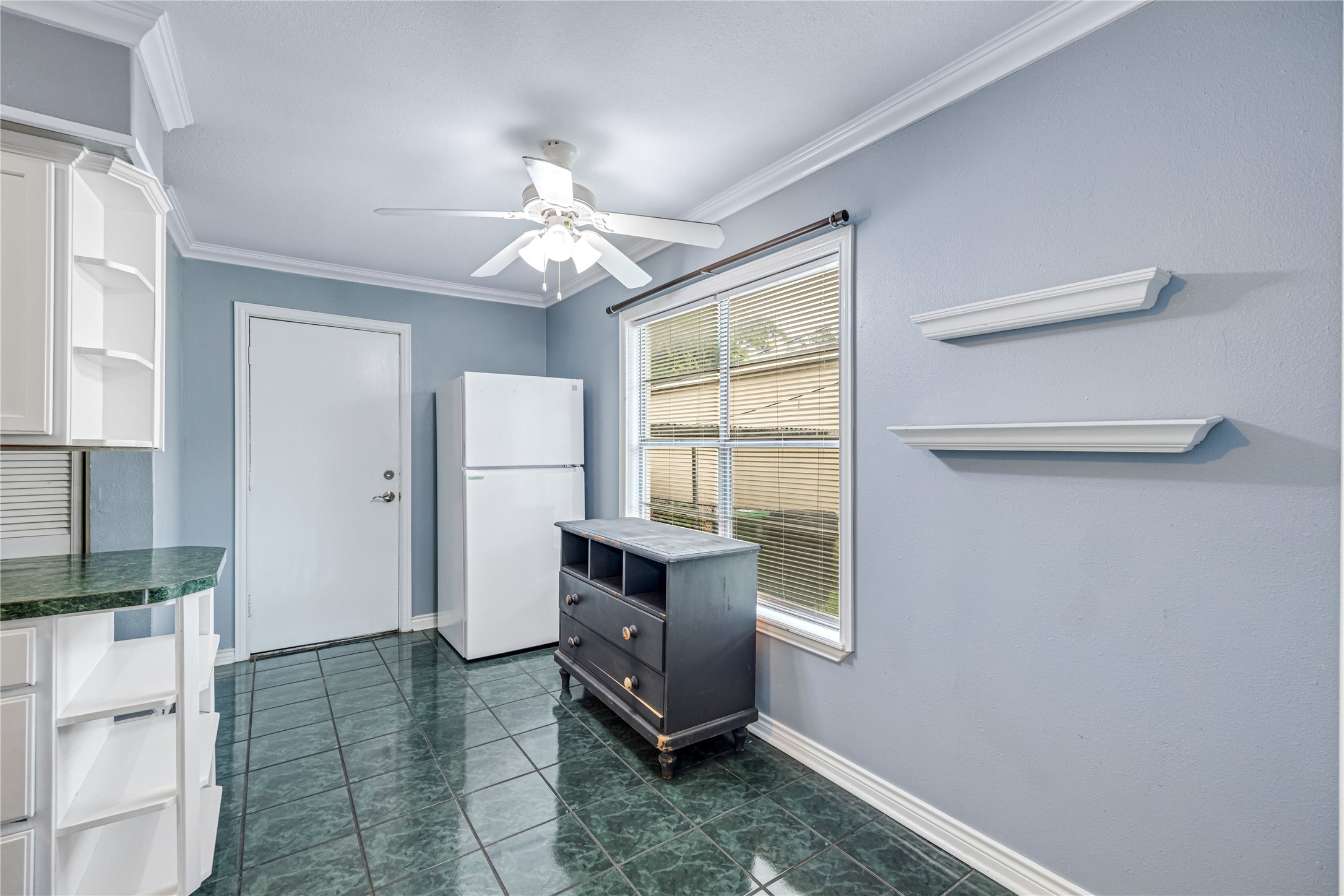 4019 Billingsley Street Property Photo 6