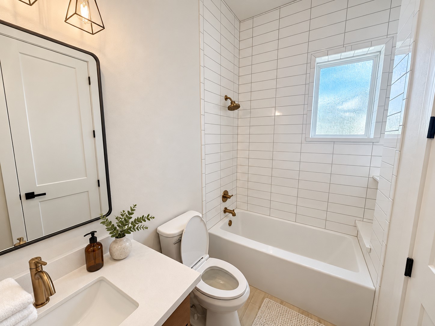 1525 Caywood Lane D Property Photo 1
