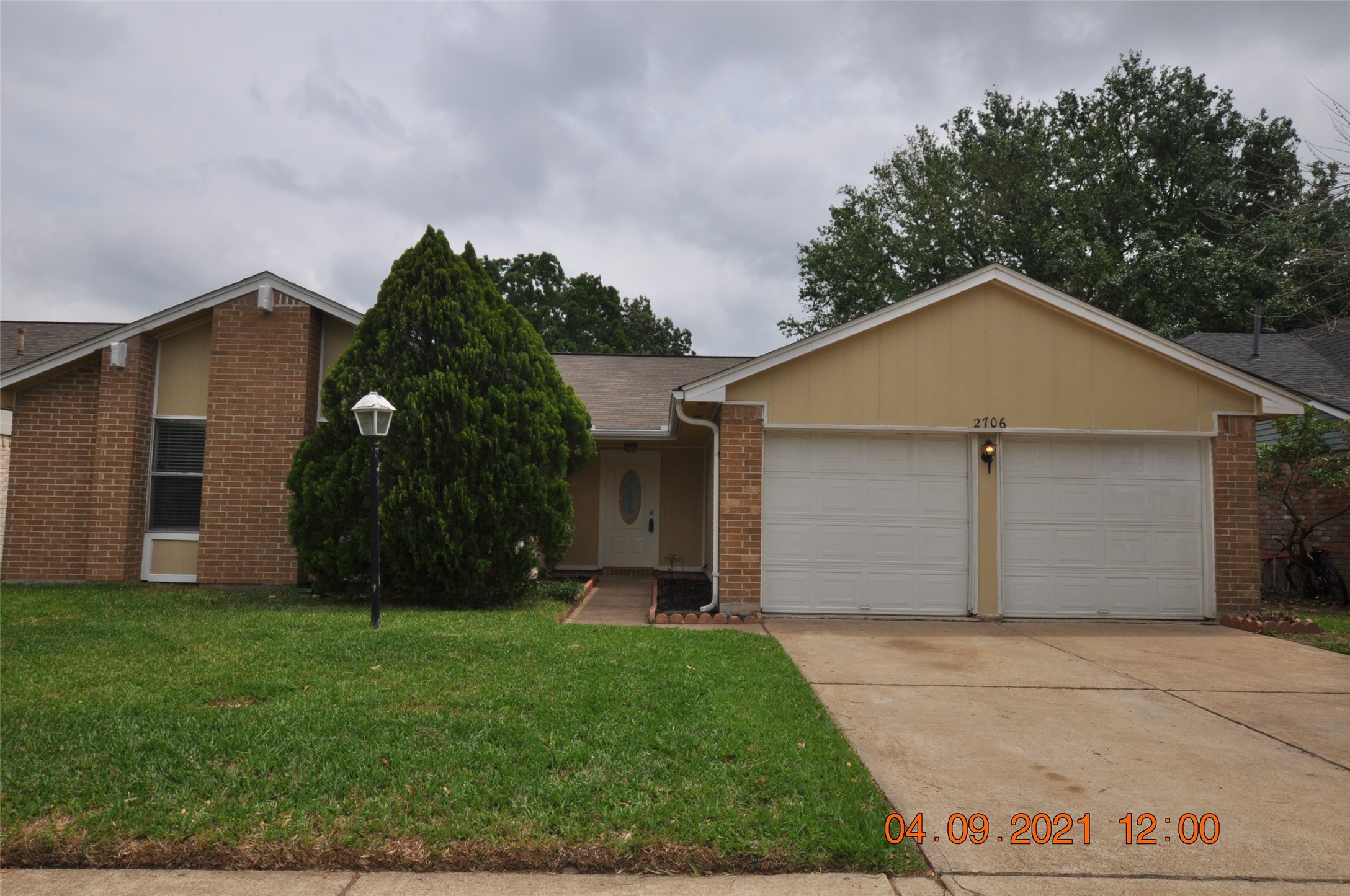 2706 Sunbird Drive Property Photo 1
