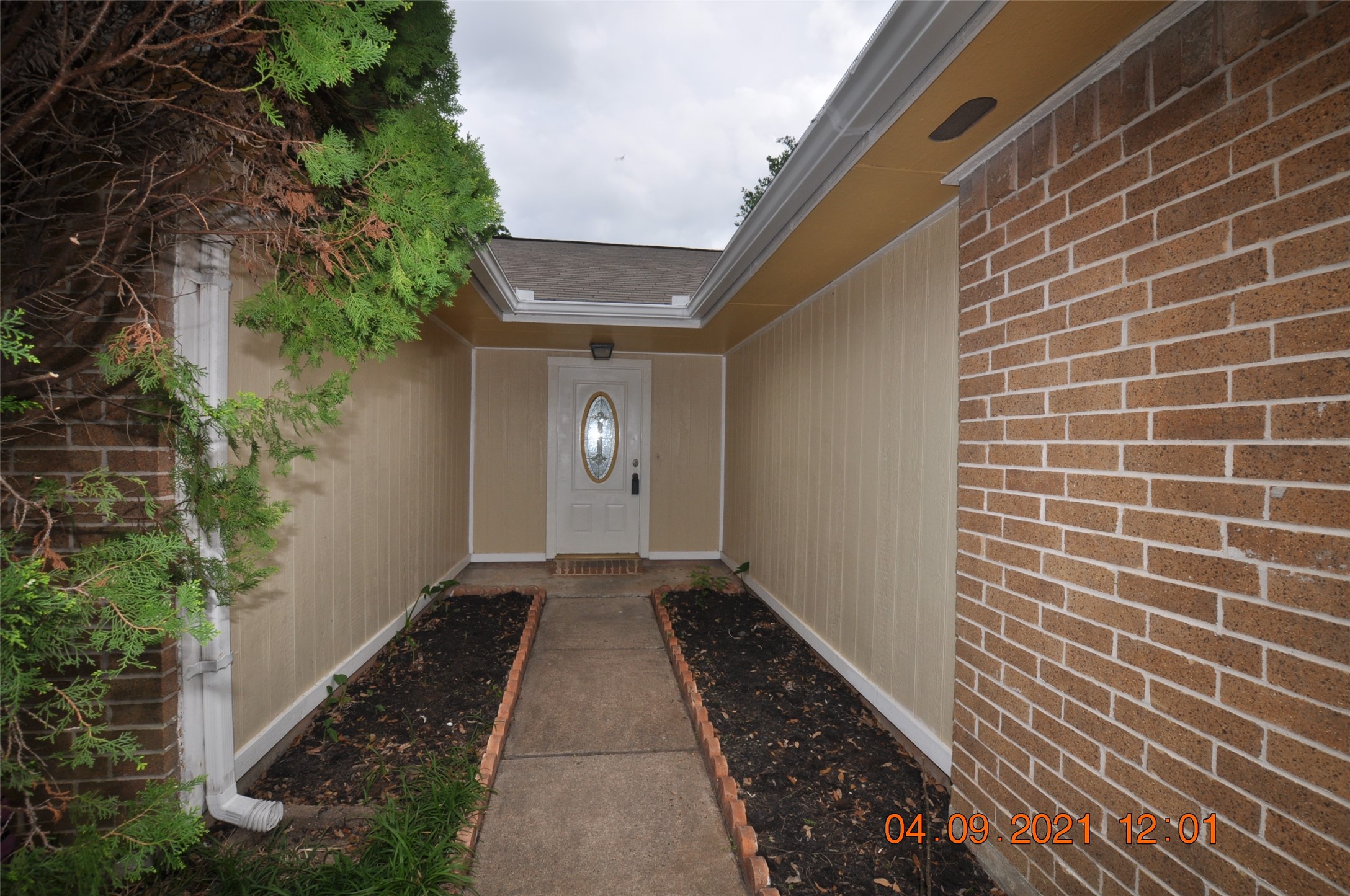 2706 Sunbird Drive Property Photo 3
