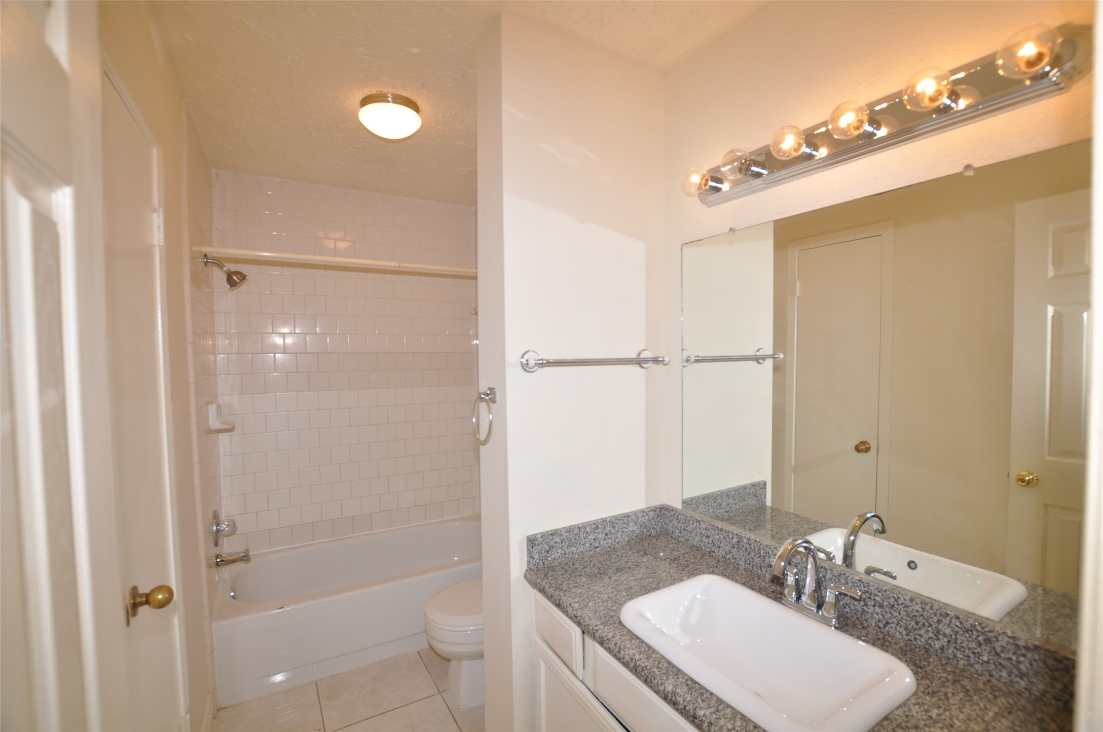 2706 Sunbird Drive Property Photo 13