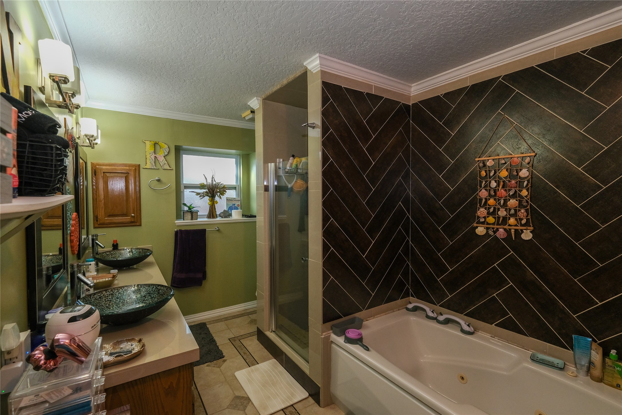 324 Juniper Street Property Photo 25