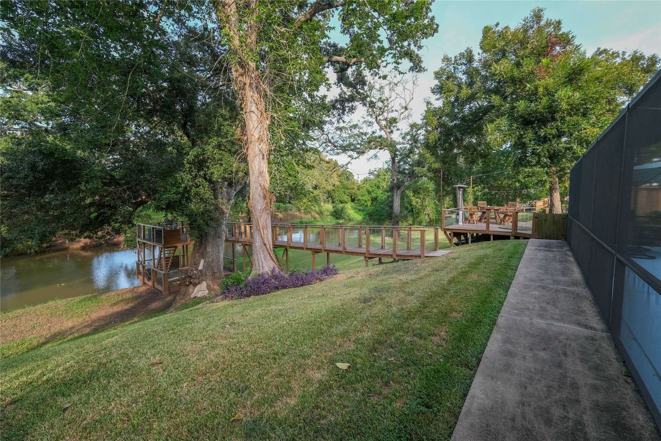 324 Juniper Street Property Photo 48