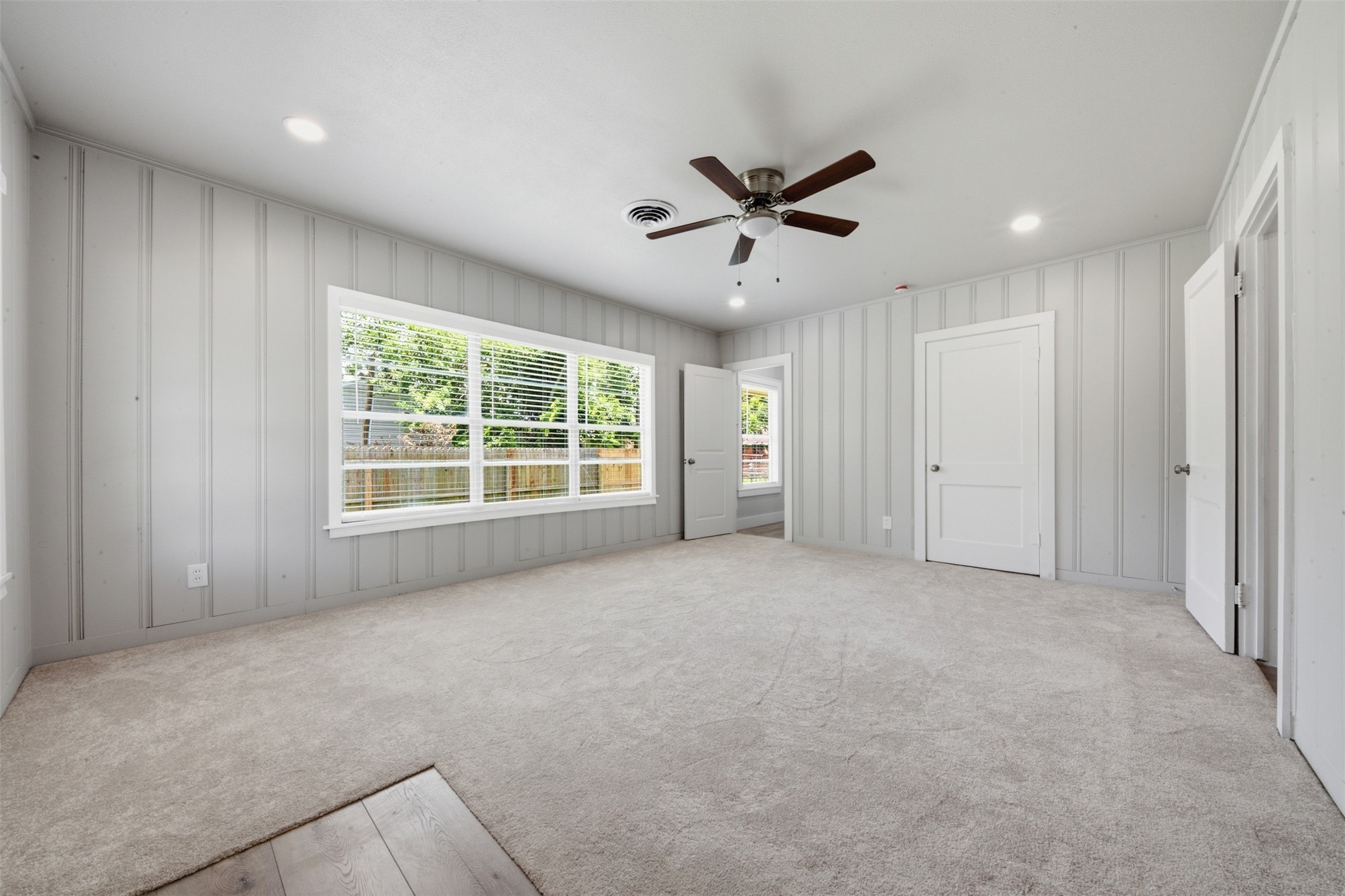 711 Bowie Street Property Photo 13