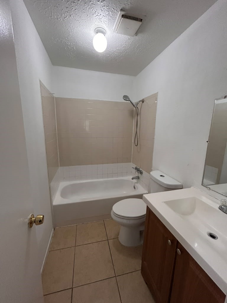 6514 Summer Ridge Drive Property Photo 16