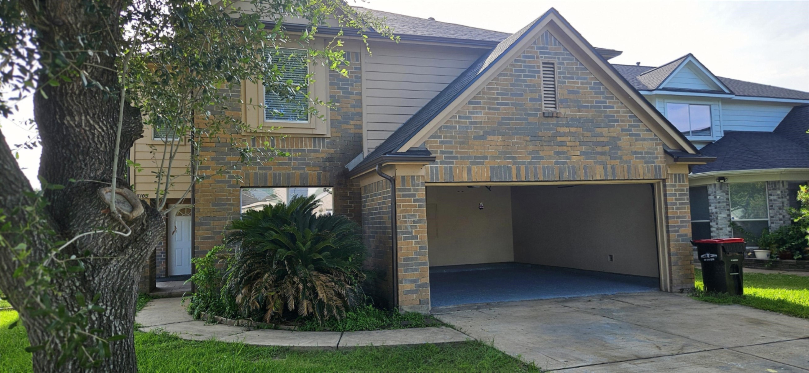 3103 Barkers Crossing Avenue Property Photo 1