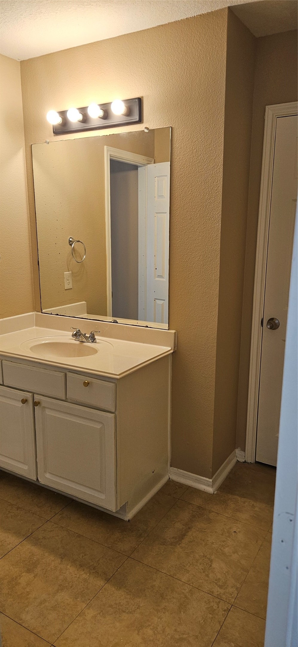 3103 Barkers Crossing Avenue Property Photo 34