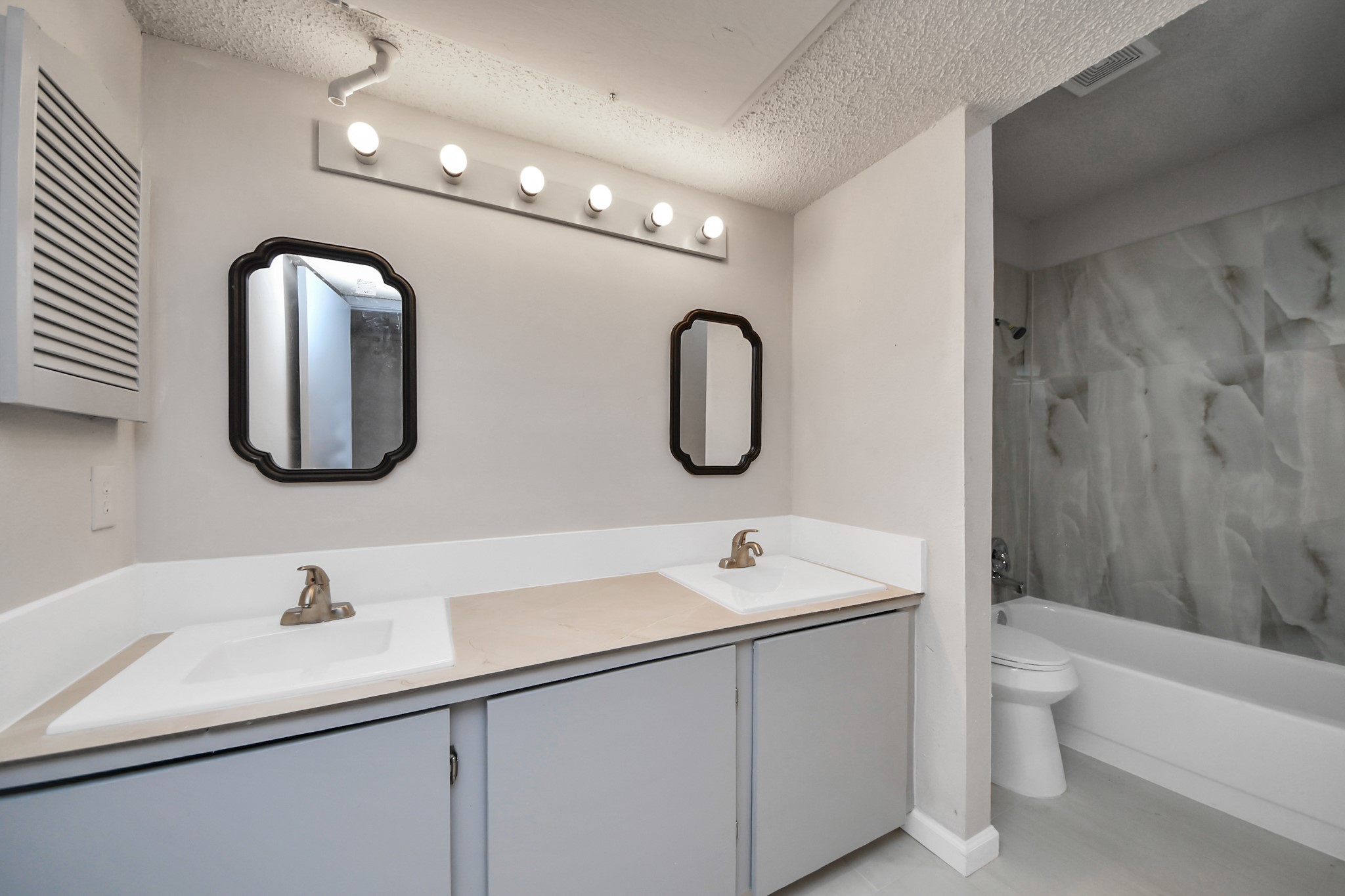 10051 Westpark Drive 272 Property Photo 25