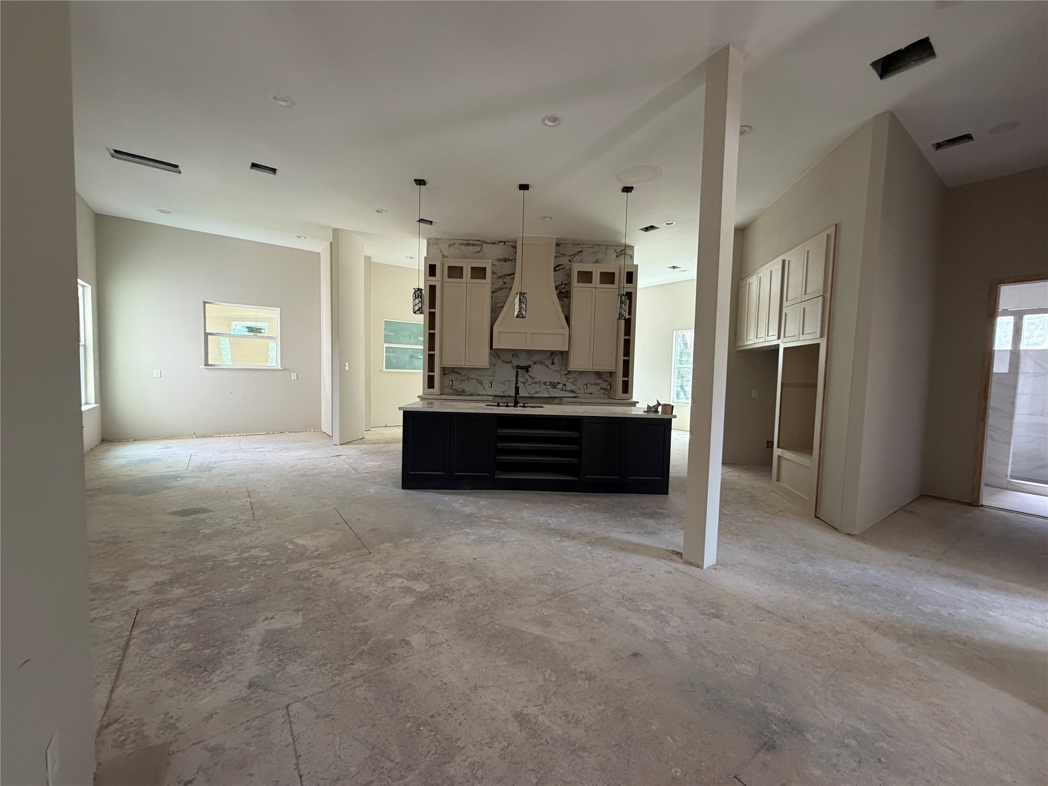12515 Texas Army Trail Property Photo 11