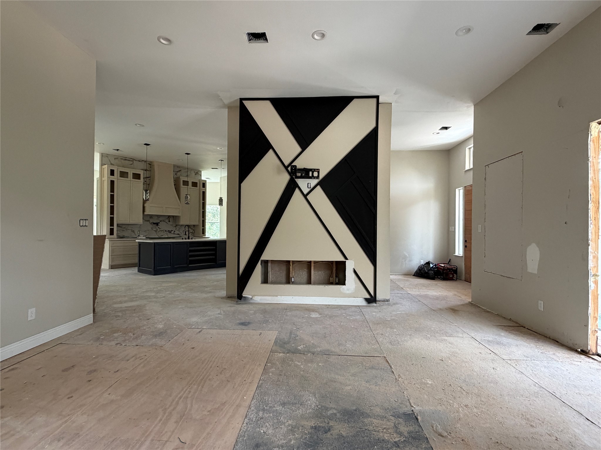 12515 Texas Army Trail Property Photo 21