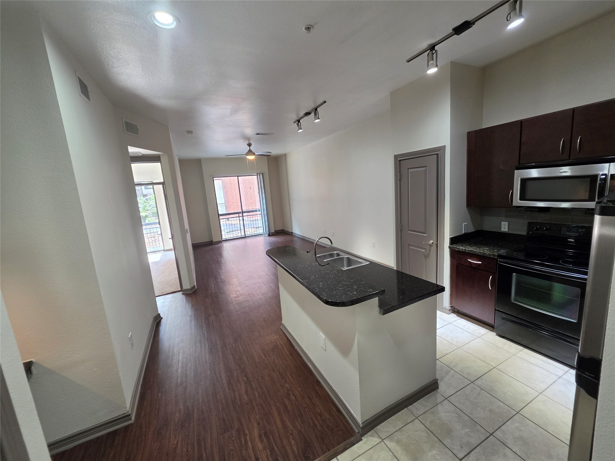 3616 Richmond 2112 Property Photo 2