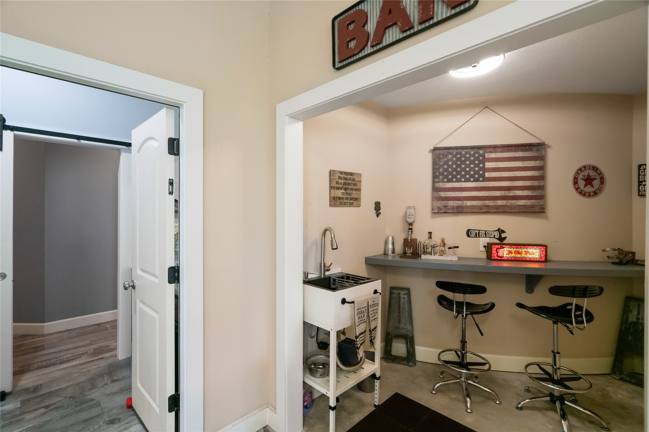 1202 Rocky Falls Lane Property Photo 44
