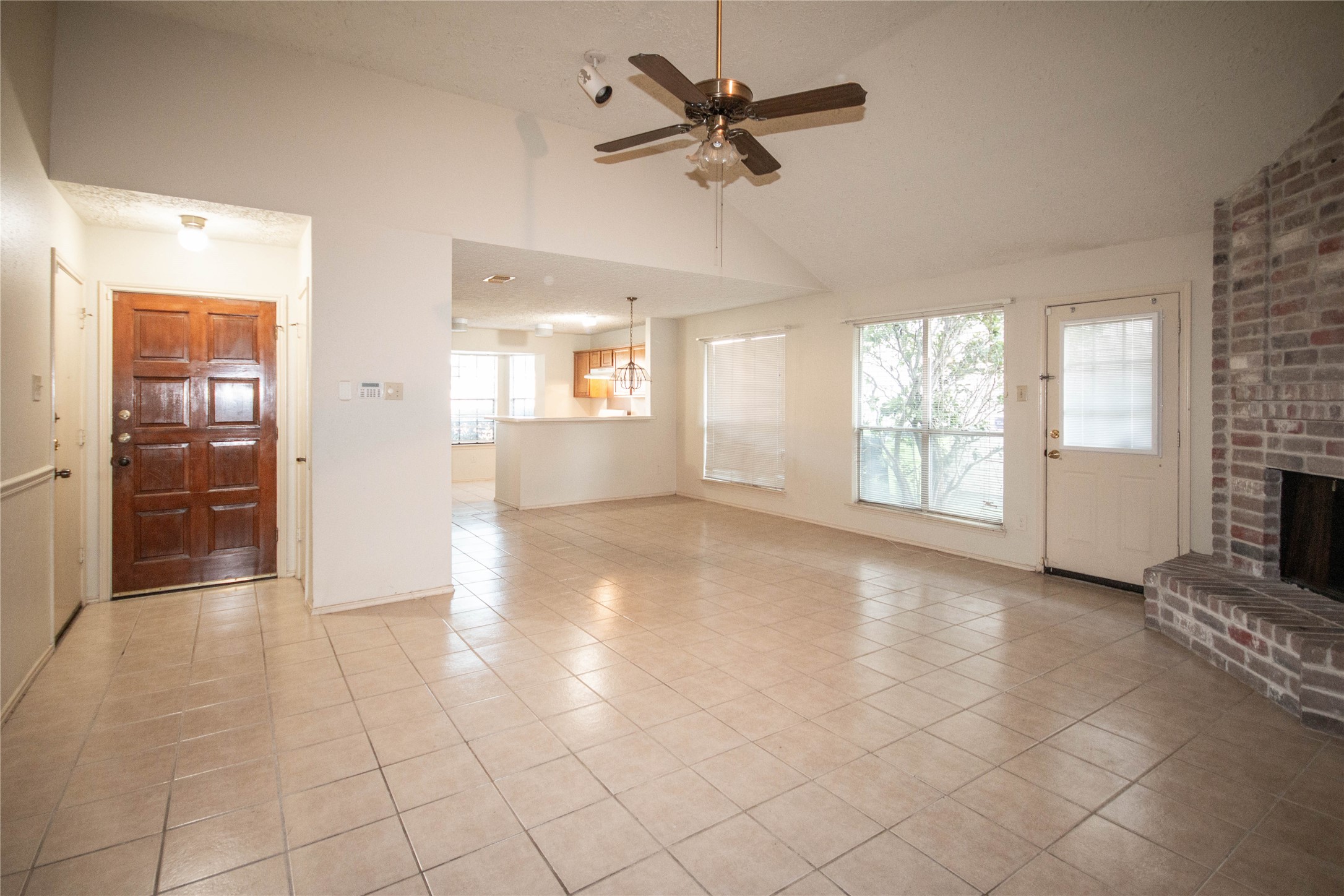 2006 Sandy Knoll Drive Property Photo 6