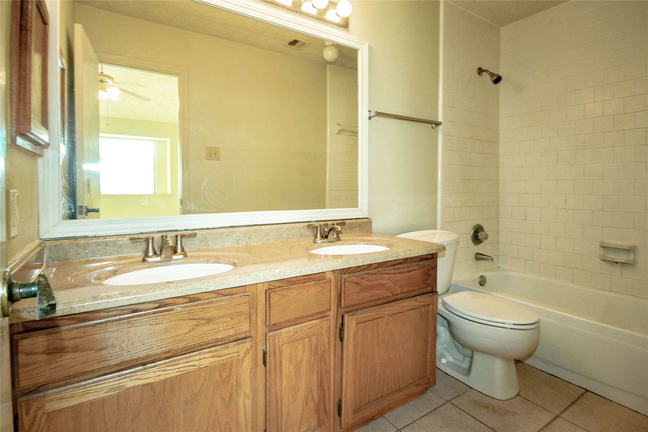 2006 Sandy Knoll Drive Property Photo 13