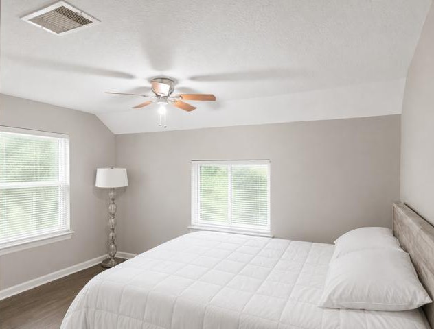 4006 Caplin Street Property Photo 5