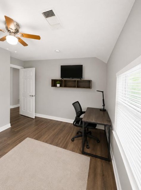 4006 Caplin Street Property Photo 15