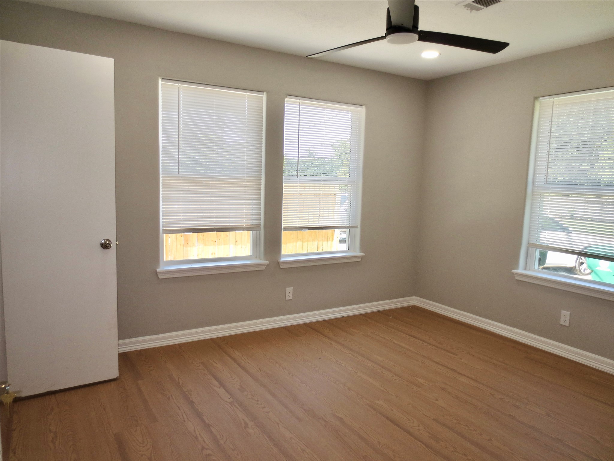 2722 Parker Road B Property Photo 7