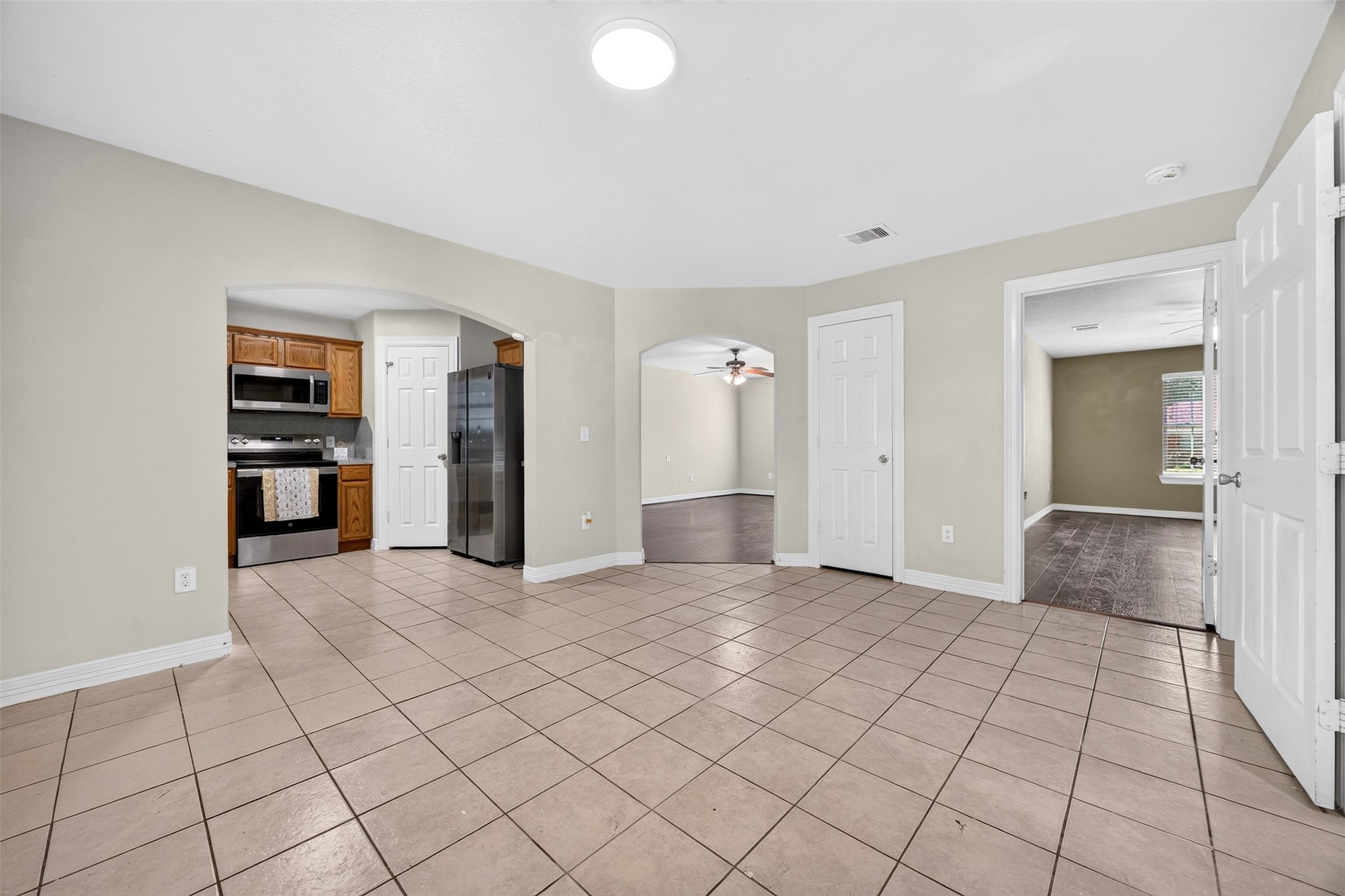 2820 28th Avenue N Property Photo 8