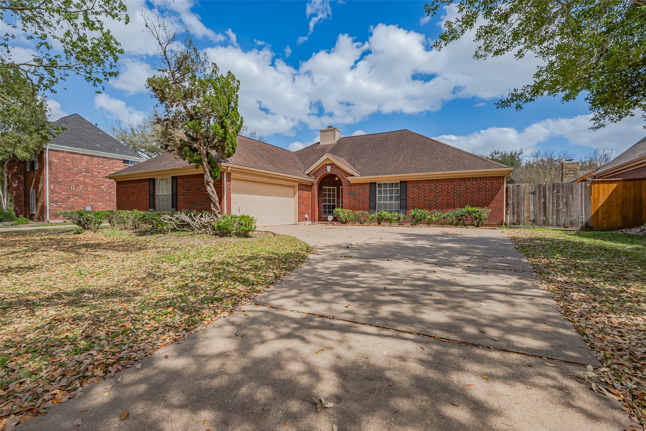 1519 S Medio River Circle Property Photo