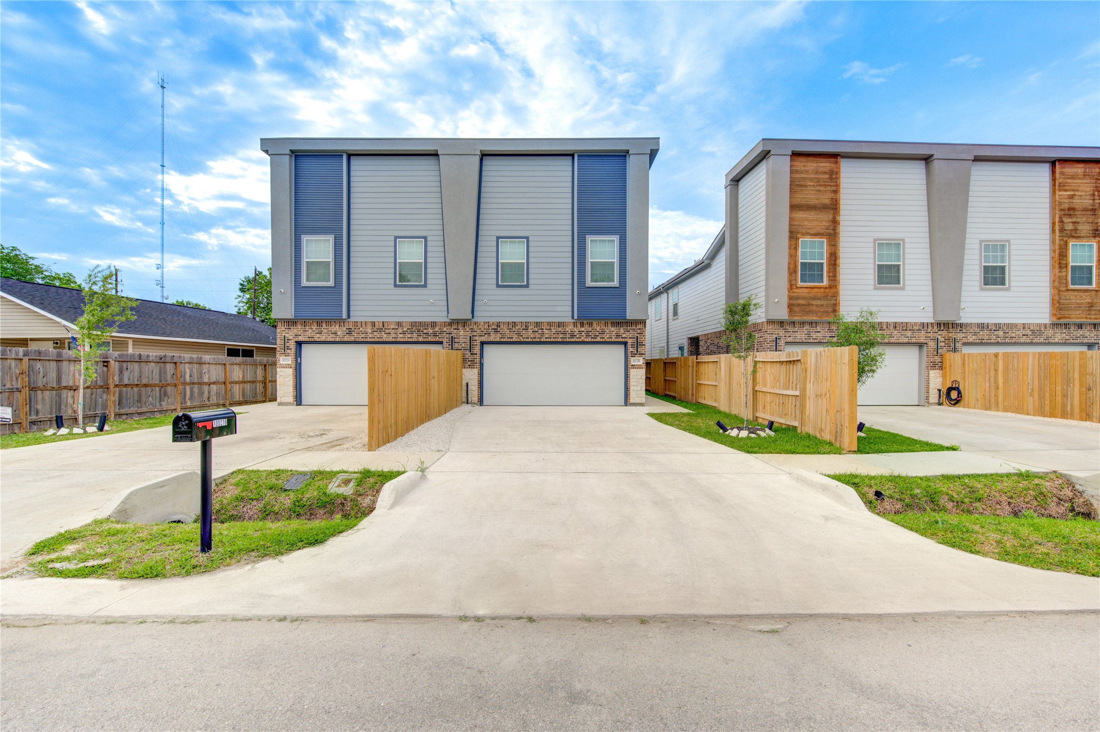 10021 Alfred Lane B Property Photo 1