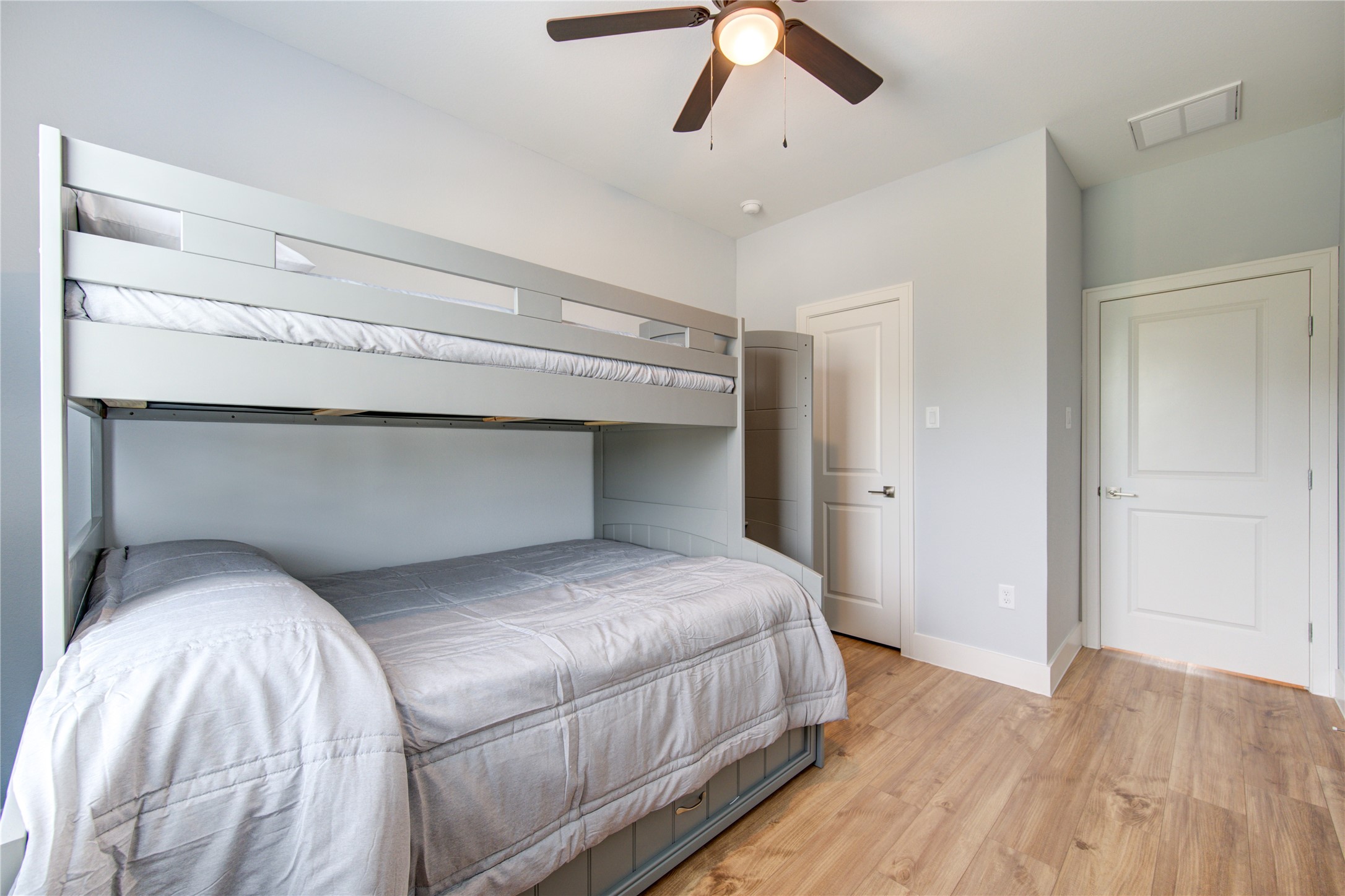 10021 Alfred Lane B Property Photo 28